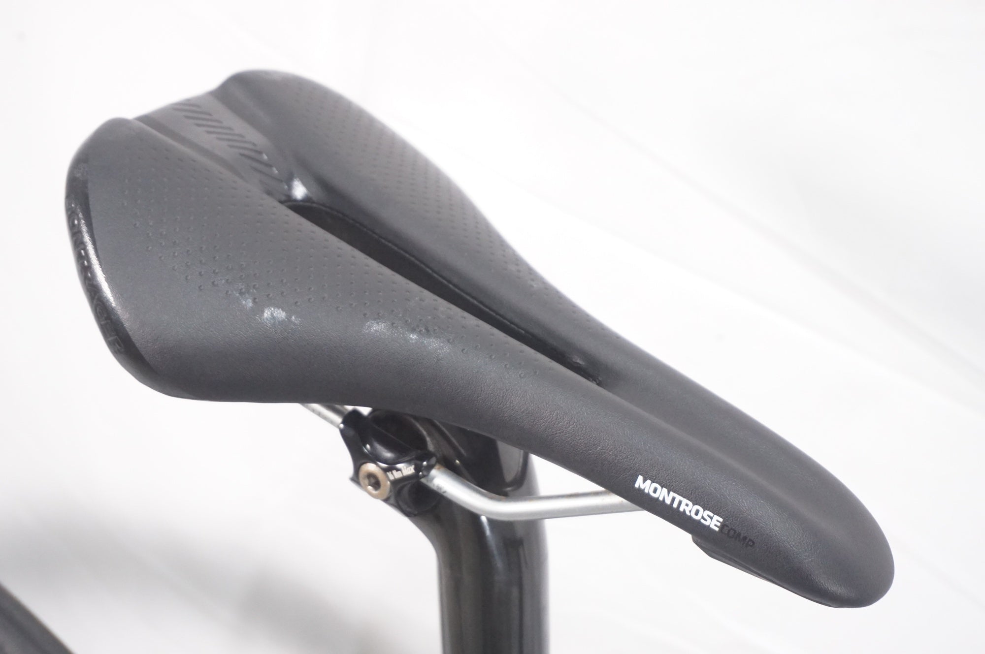 TREK 「トレック」 EMONDA SL5 2018年モデル ロードバイク / AKIBA店