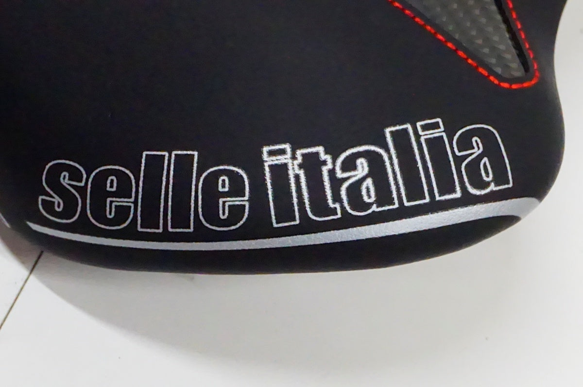 SELLE ITALIA 「セライタリア」 SLR KIT CARBONIO FLOW サドル / 名古屋大須店