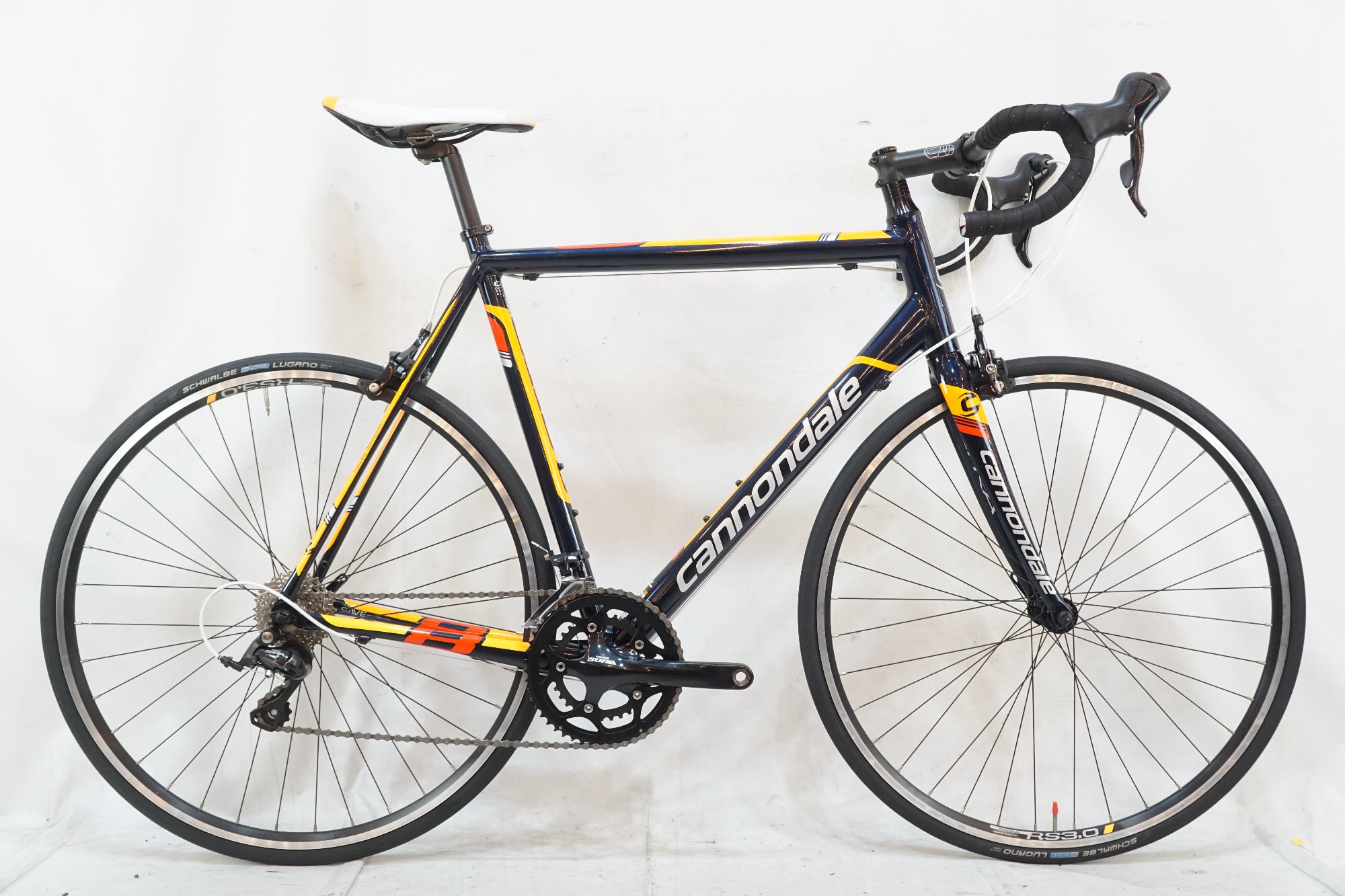 Cannondale ロードバイク CAAD8 SORA CANNONDALE 「キャノンデール」 CAAD8 SORA 2016年モデル ロードバイク