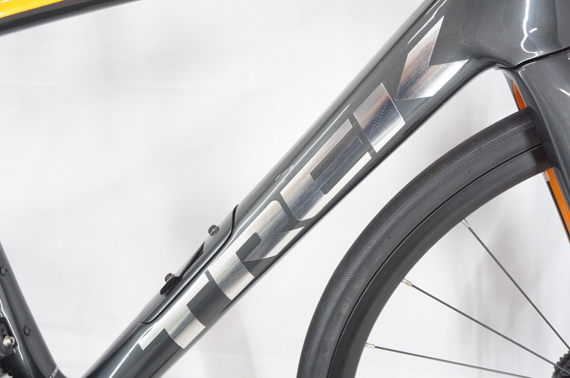 TREK 「トレック」 DOMANE SL5 DISC 2021年モデル ロードバイク / 阪急塚口店