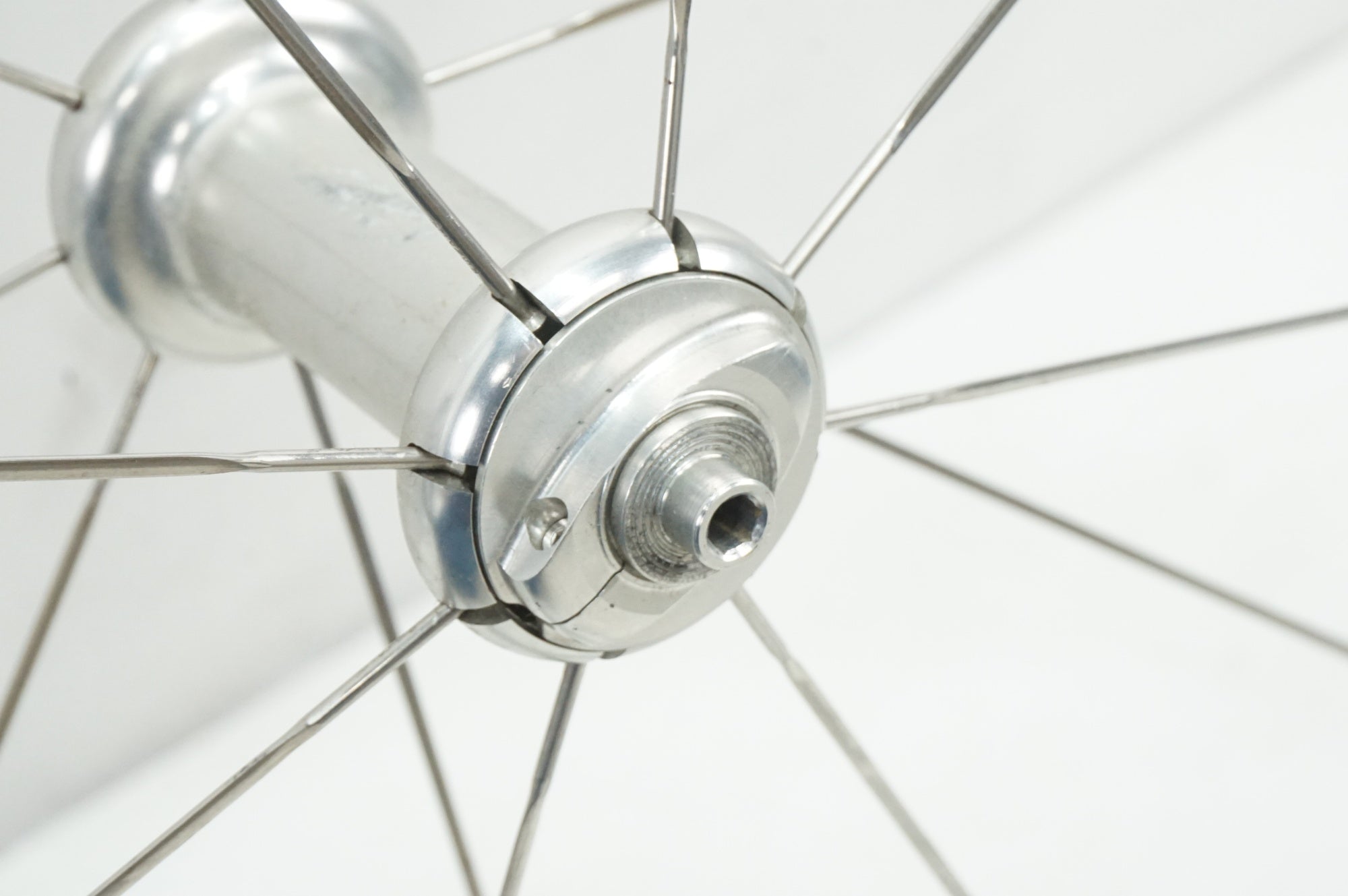 ZIPP 「ジップ」 404 FIRECREST シマノ10S カンパフリー ホイールセット / 大宮店