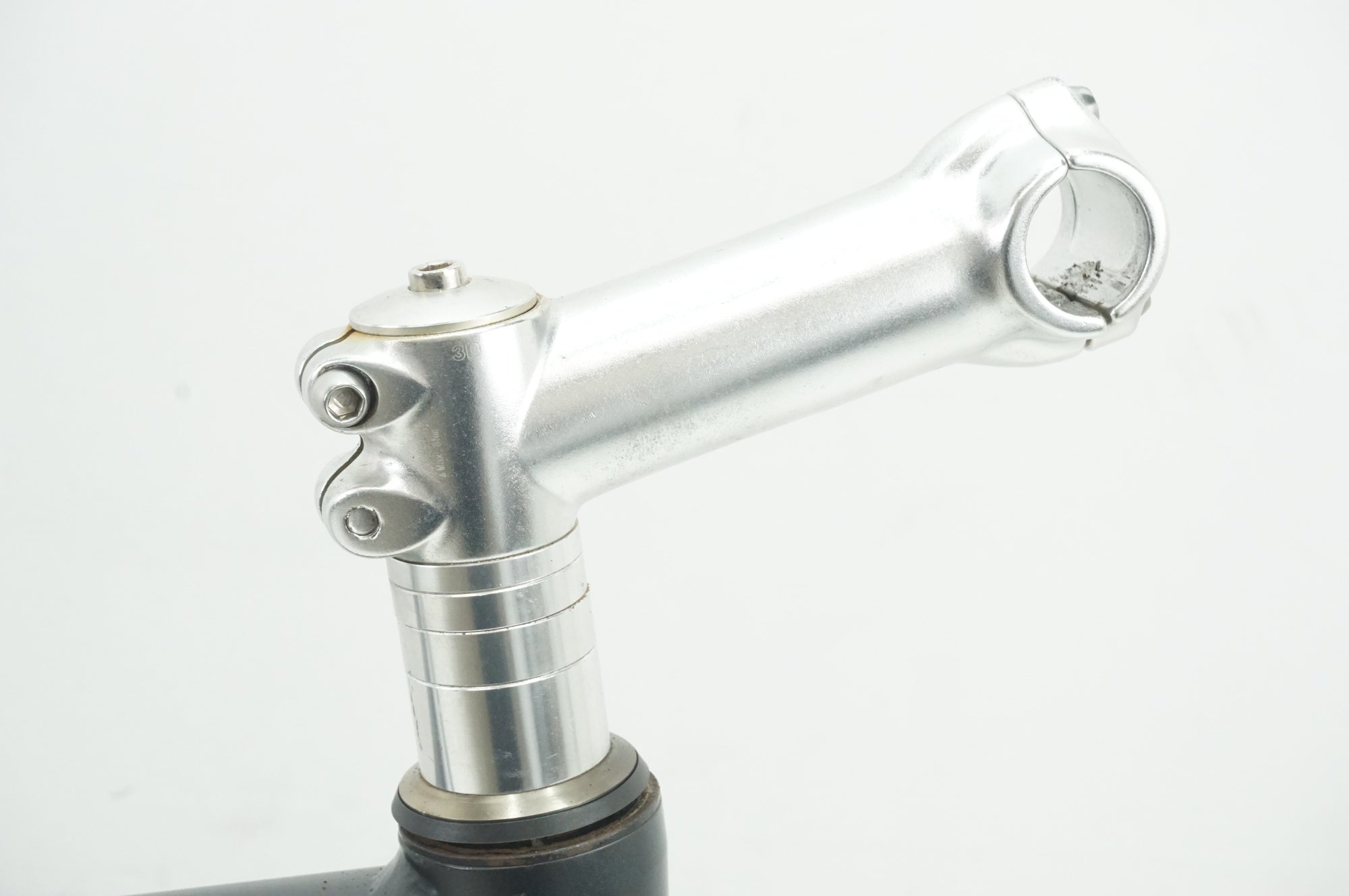 GIANT 「ジャイアント」 ESCAPE R DISC 2022年モデル フレームセット / 大宮店