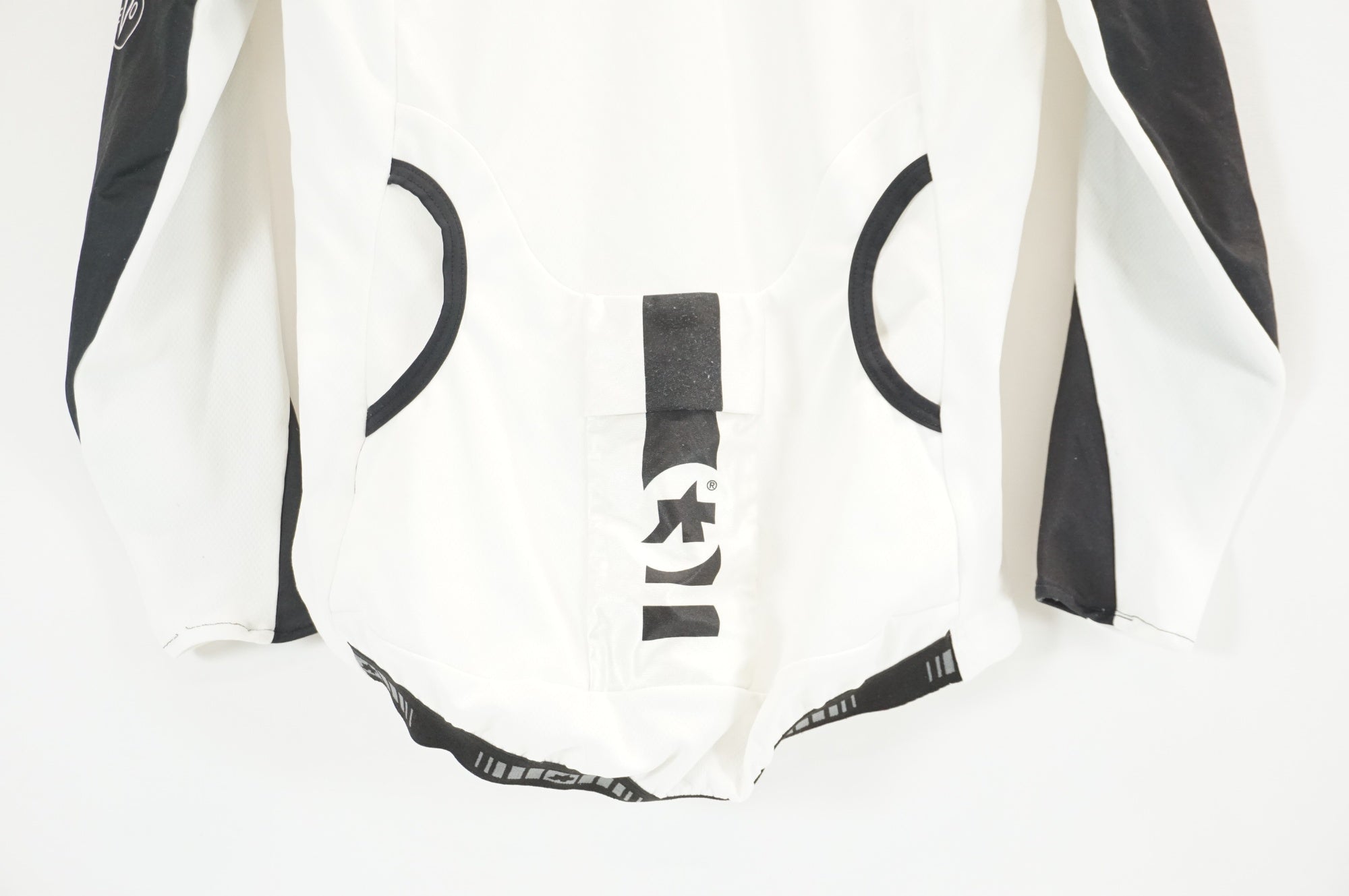 ASSOS 「アソス」 INTERMEDIATE EVO Mサイズ 長袖ジャージ / 宇都宮店