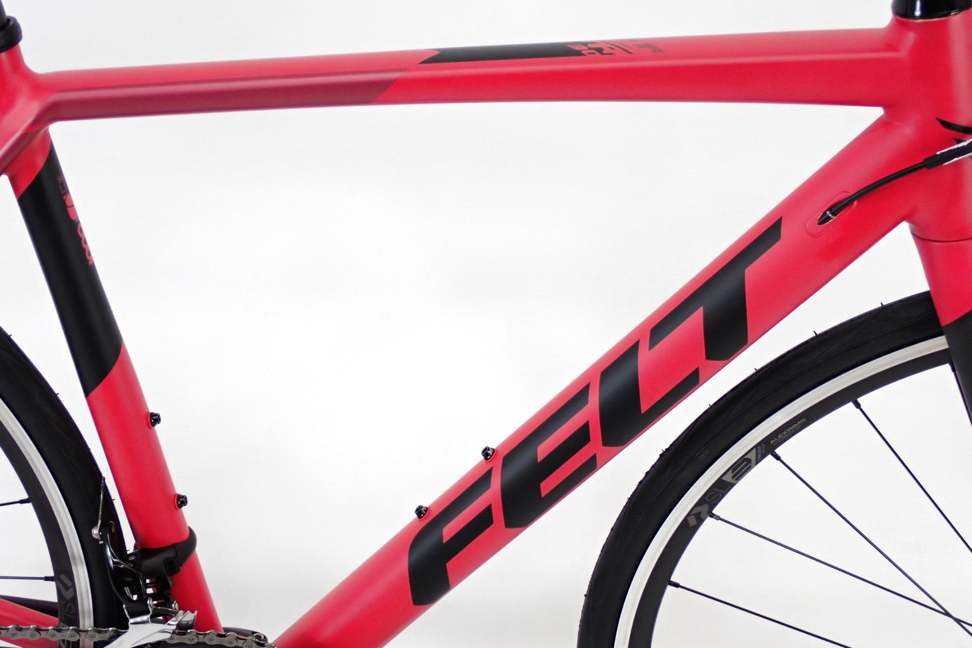 FELT 「フェルト」 FR30 2018年モデル ロードバイク / 伊勢崎店