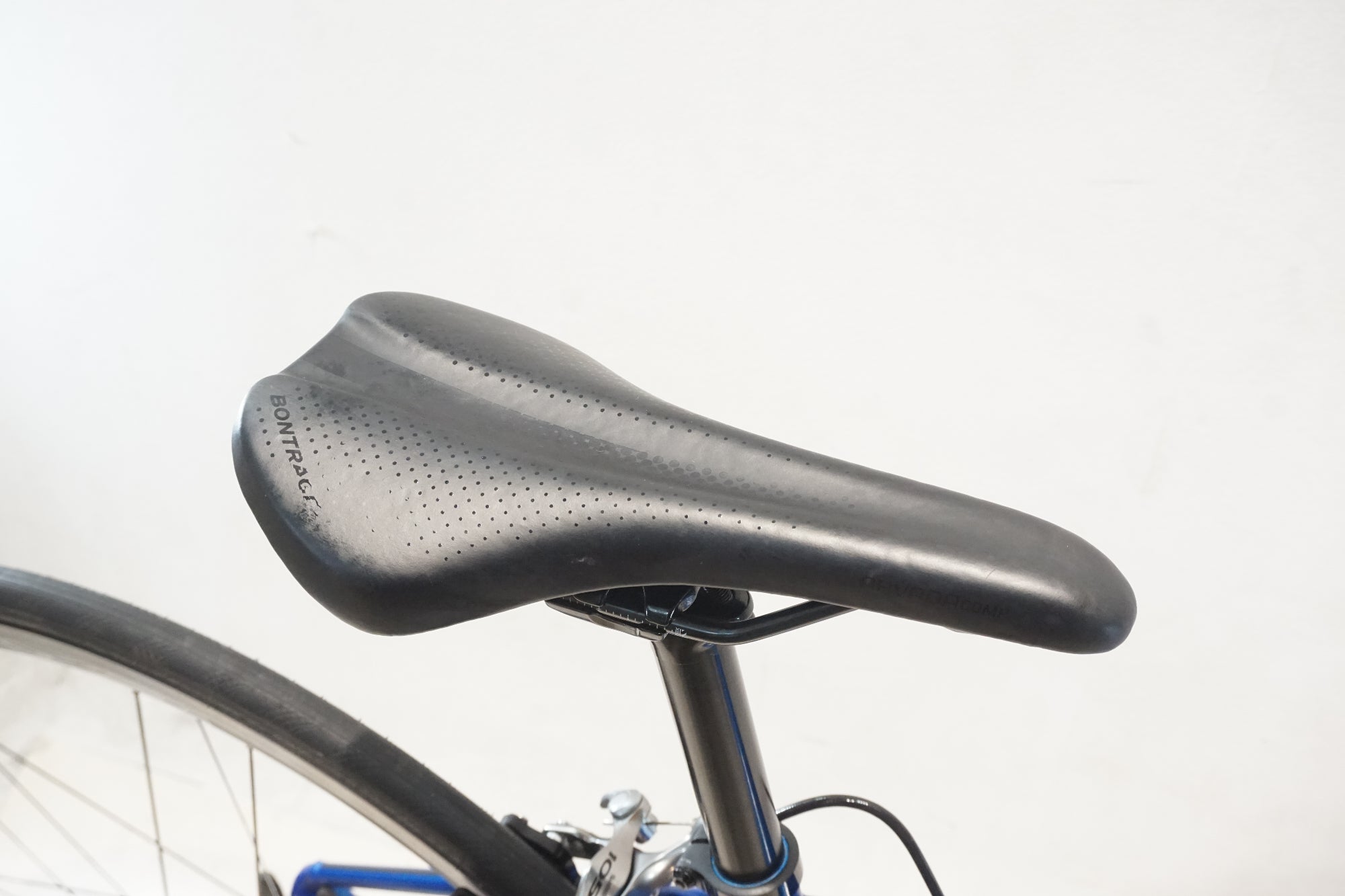 TREK 「トレック」 DOMANE AL 2 2021年モデル ロードバイク / 横浜戸塚店