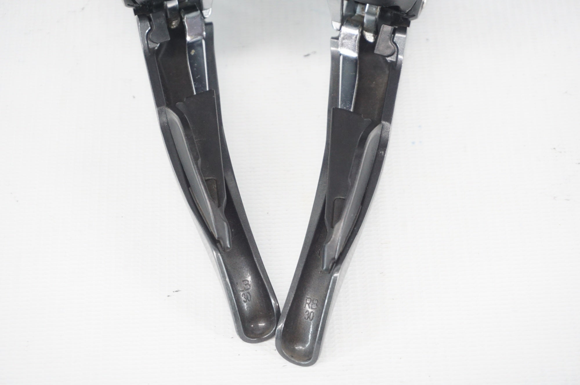 SHIMANO 「シマノ」 CLARIS ST-R2000 デュアルコントロールレバー / 阪急塚口店