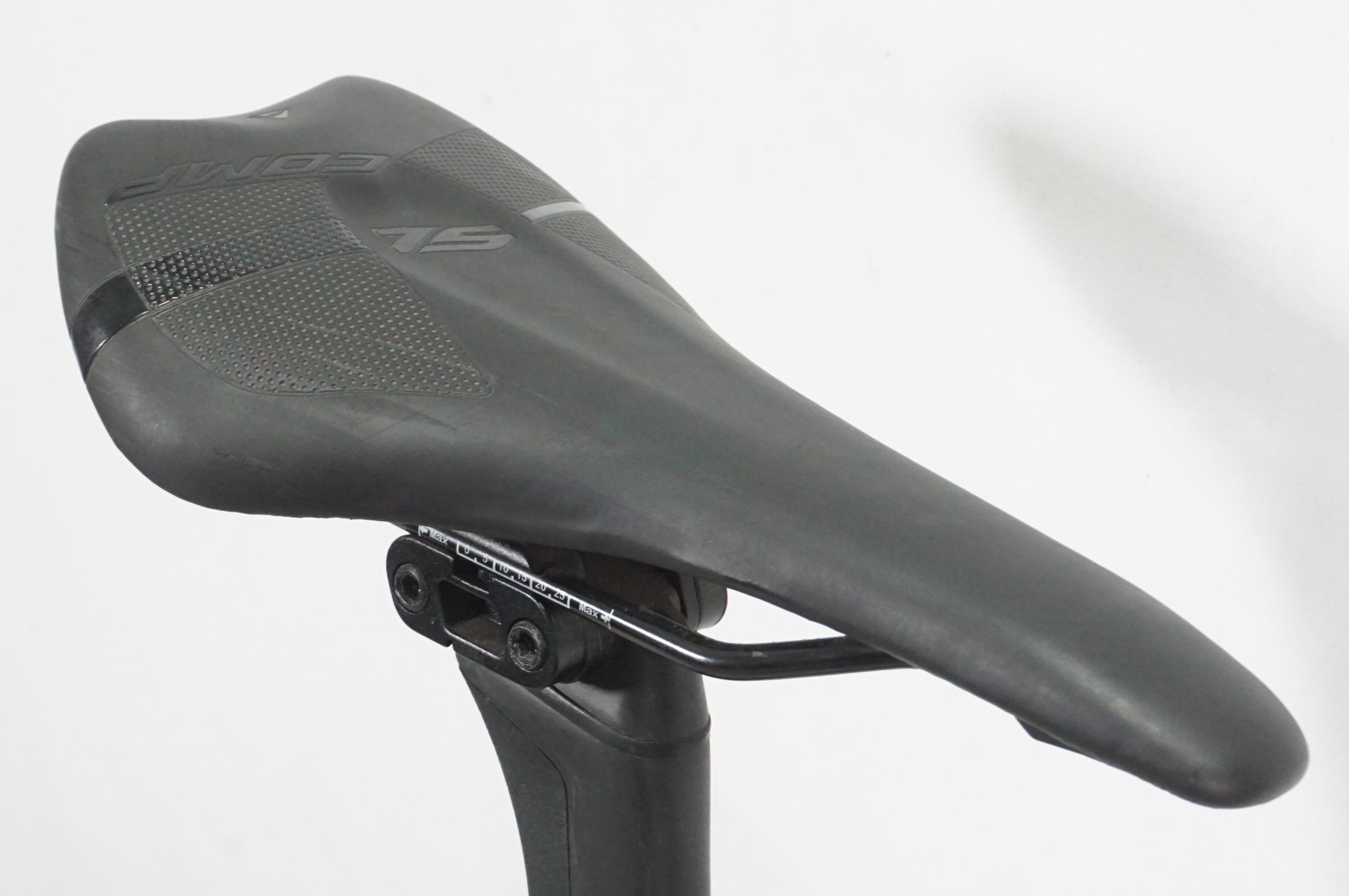 MERIDA 「メリダ」 REACTO DISC 4000 2019年モデル ロードバイク / AKIBA店