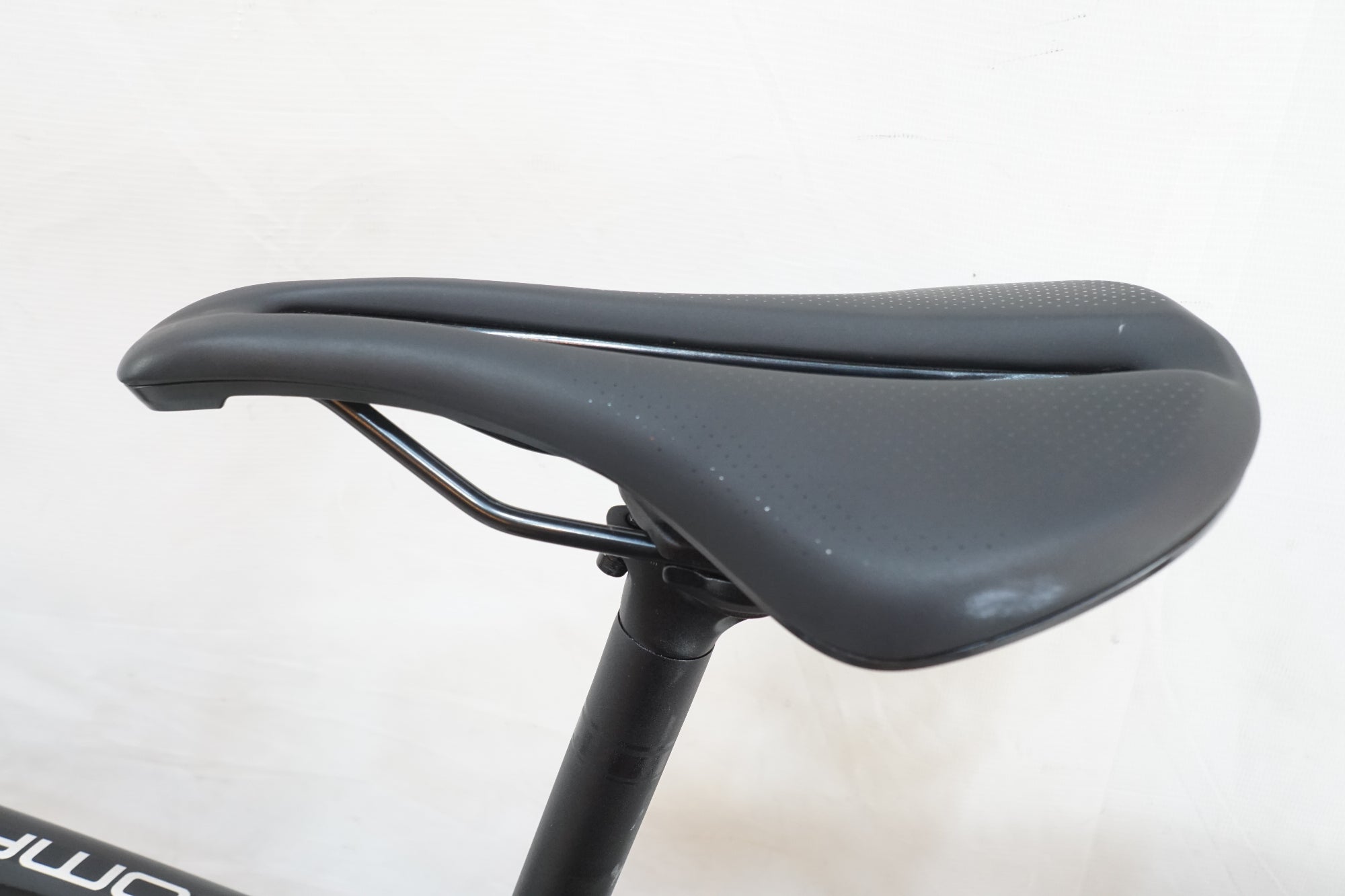 TREK 「トレック」 DOMANE AL4 DISC 2022年モデル ロードバイク / バイチャリ浦和ベース