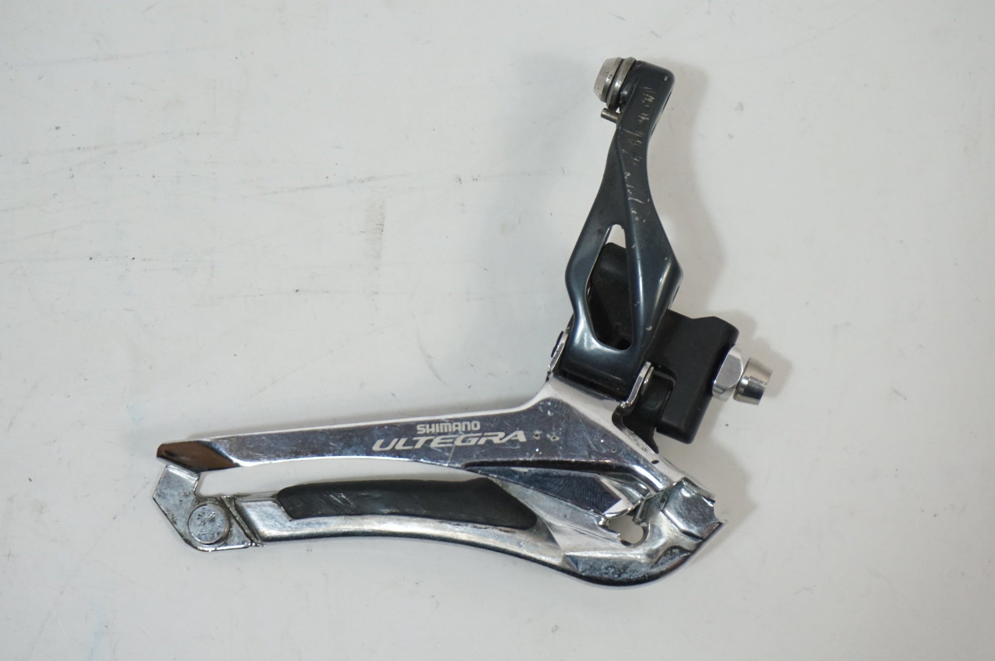 SHIMANO 「シマノ」 ULTEGRA FD-6800 フロントディレイラー / 世田谷店