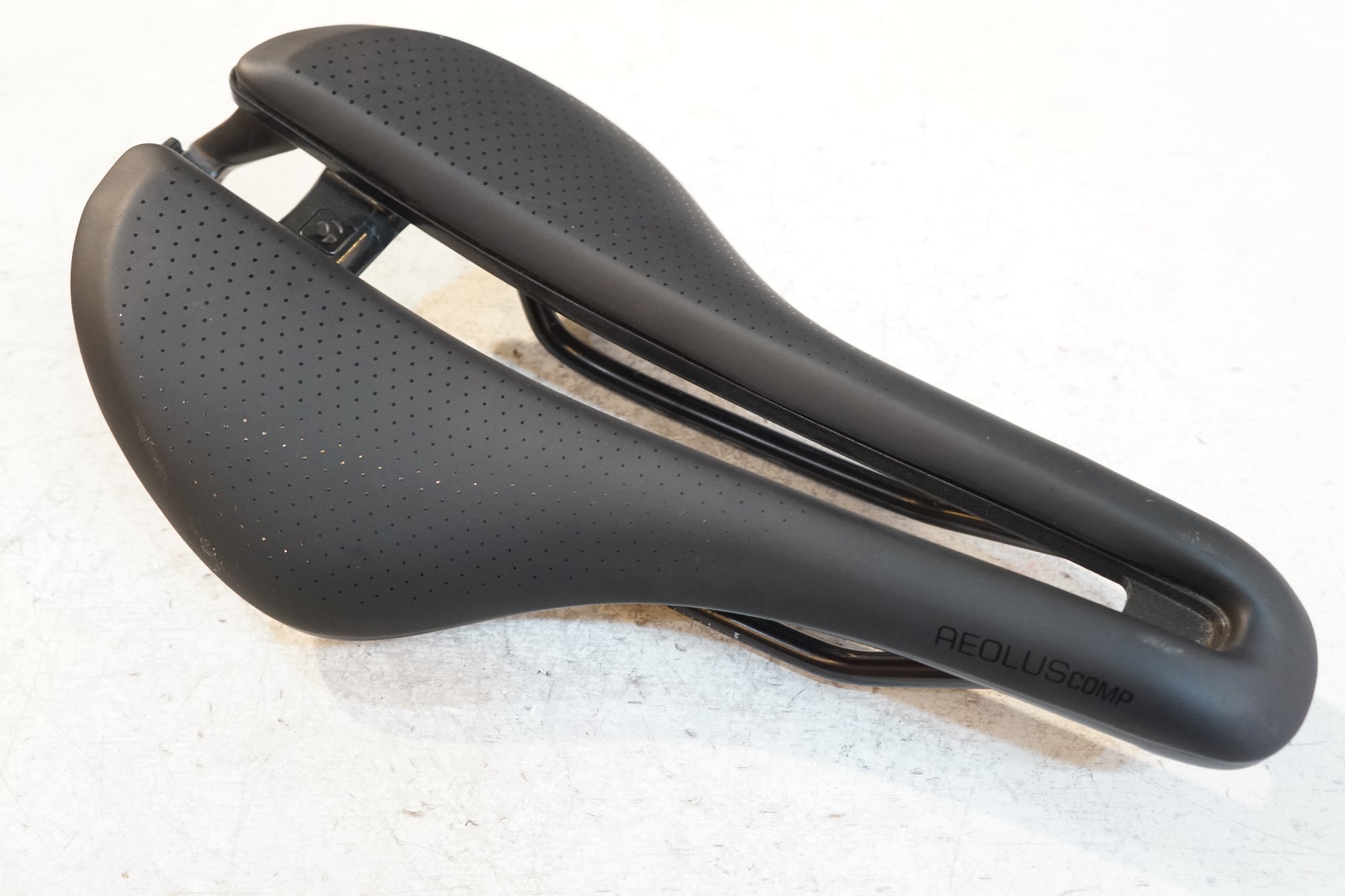 BONTRAGER 「ボントレガー」 AEOLUS COMP サドル / バイチャリ浦和