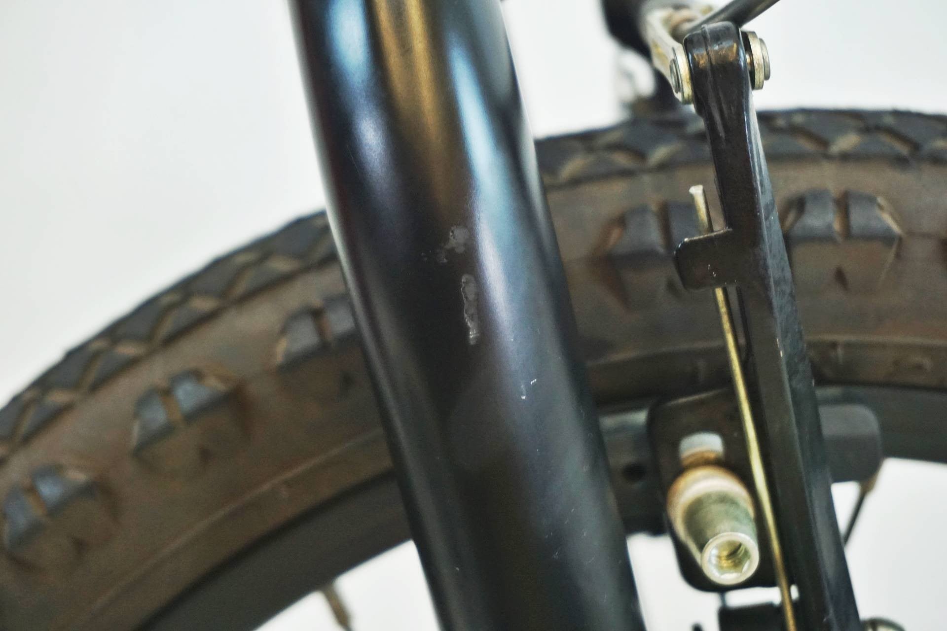 ARESBIKES 「アーレスバイクス」 A/KID 2020年モデル 16インチ キッズバイク / 有明ガーデン店