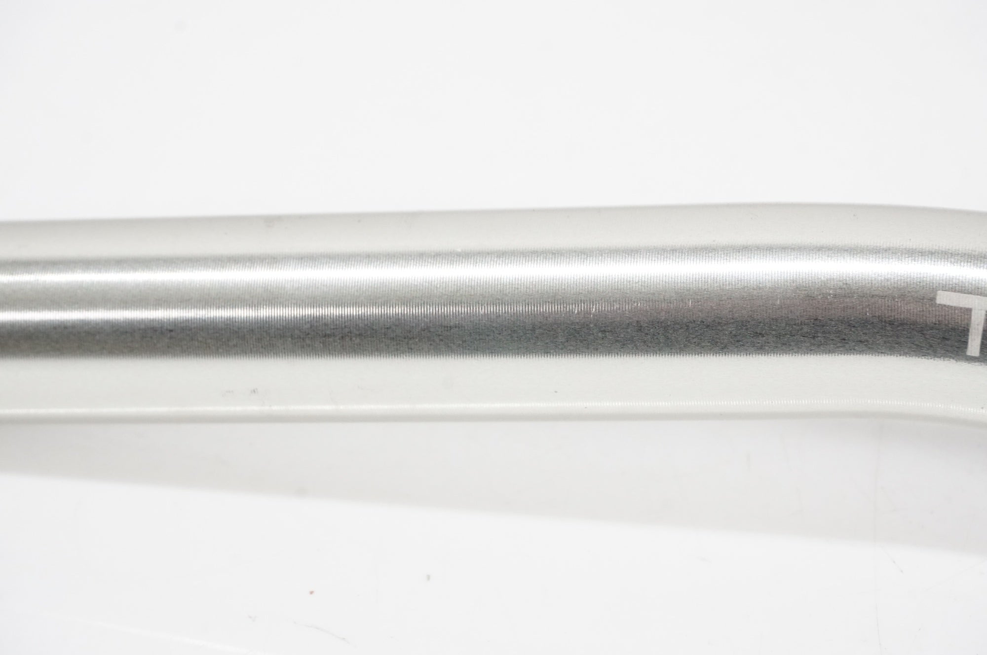 THOMSON 「トムソン」 ELITE SETBACK φ27.2 250mm シートポスト / AKIBA店