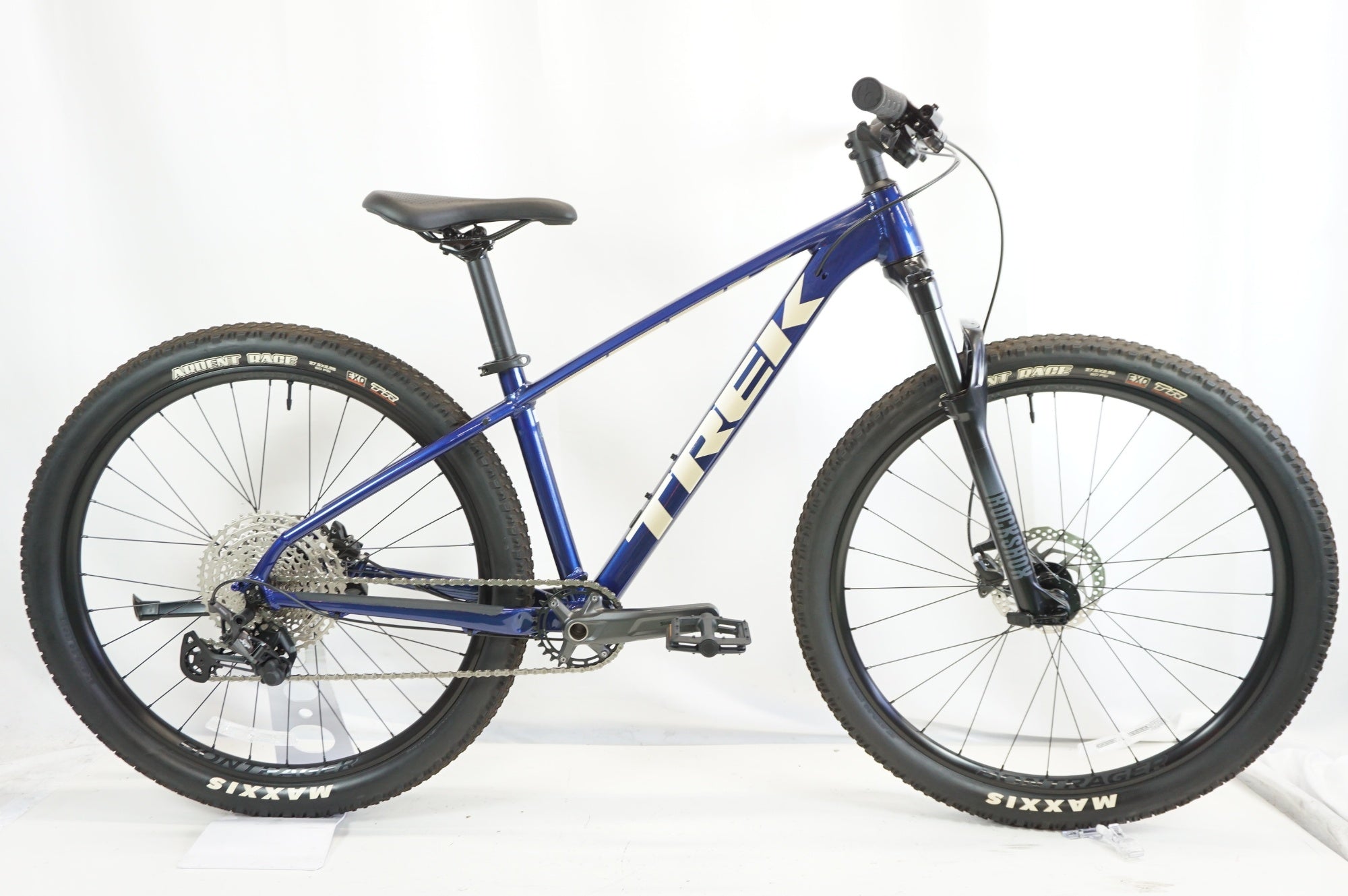 TREK 「トレック」 X-CALIBER 8 2023年モデル 27.5インチ マウンテン