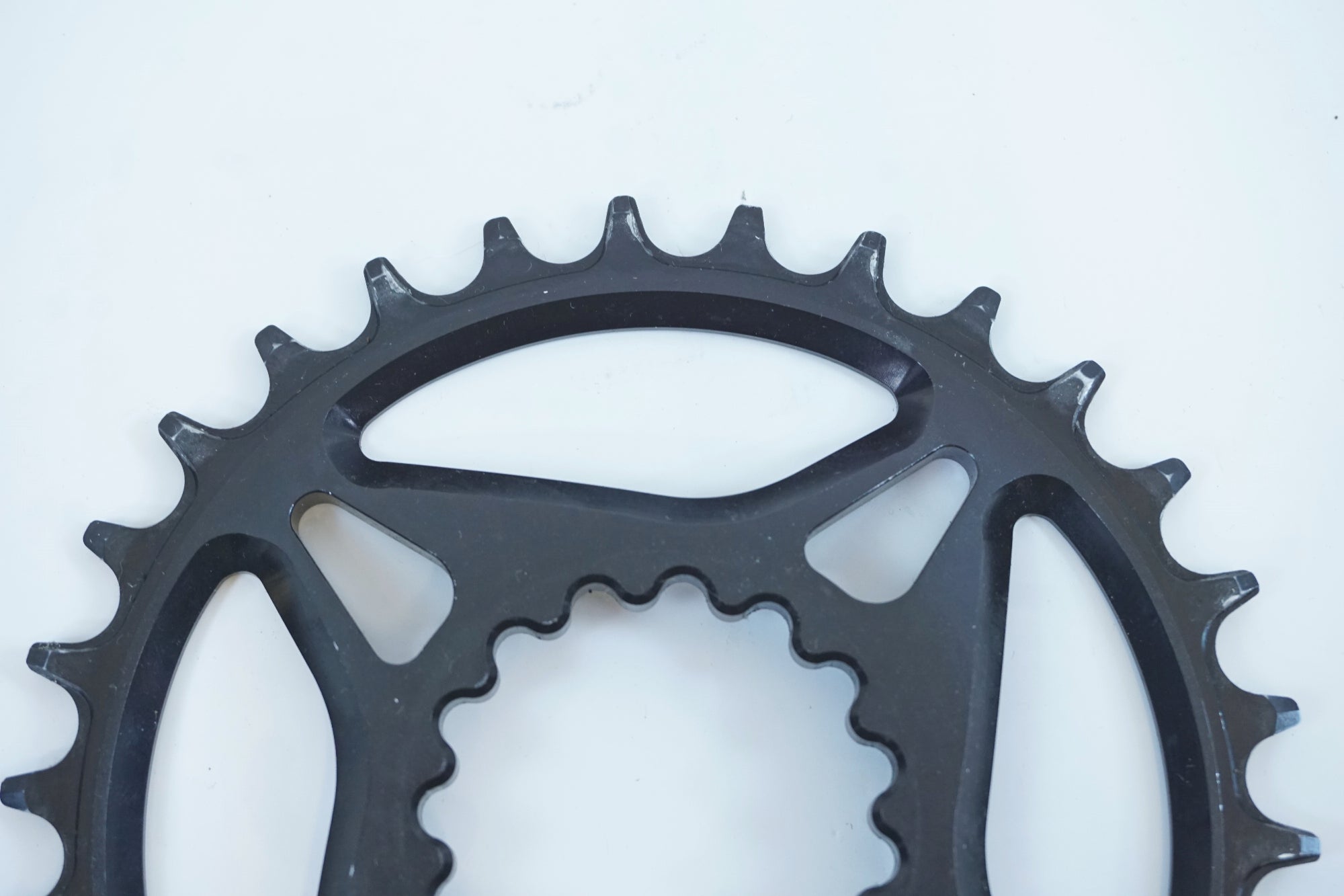 E-THIRTEEN 「イーサーティーン」 30T チェーンリング / 有明ガーデン店