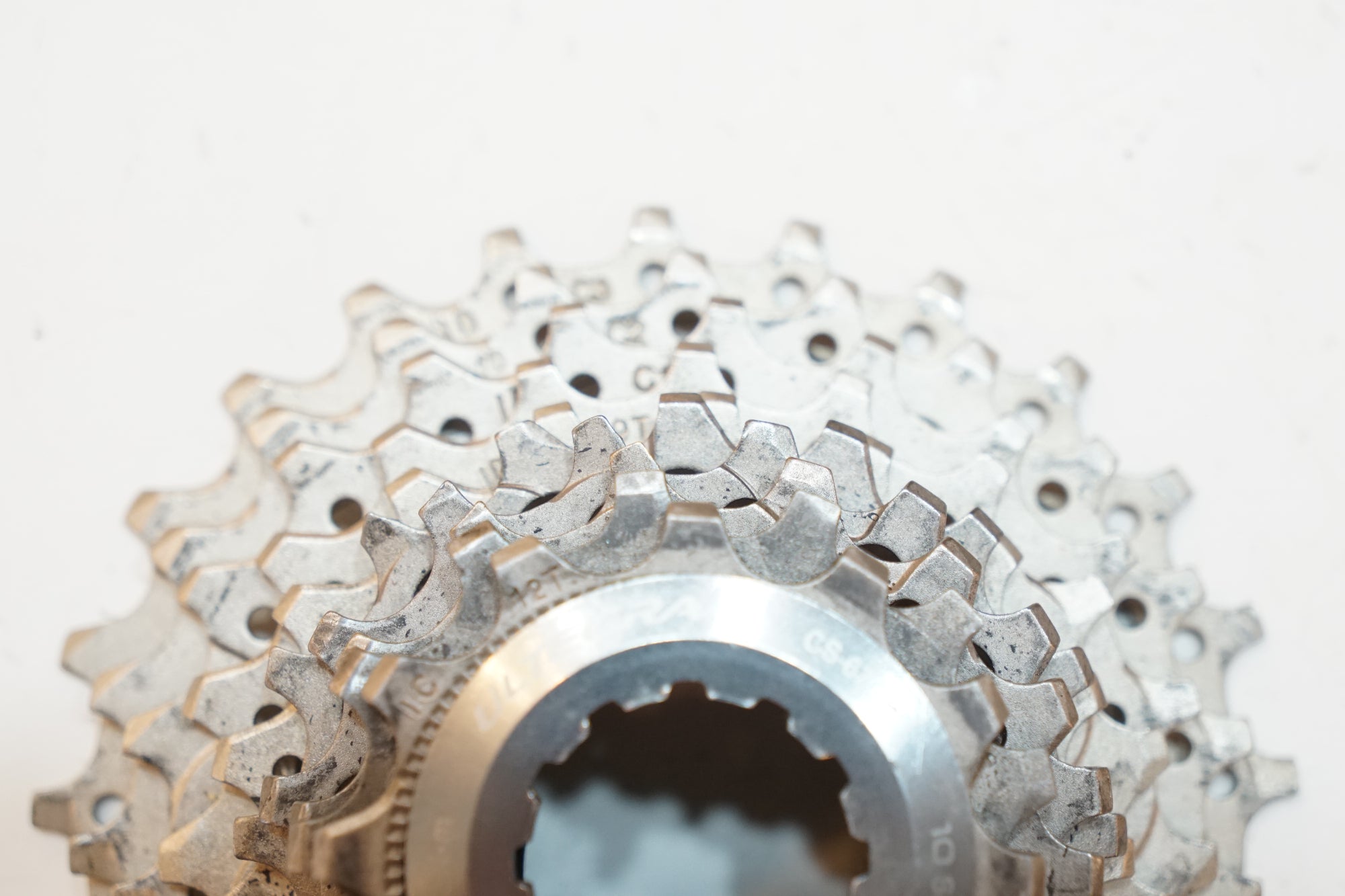 SHIMANO 「シマノ」 ULTEGRA CS-6700 12-25T 10S スプロケット / バイチャリ浦和ベース