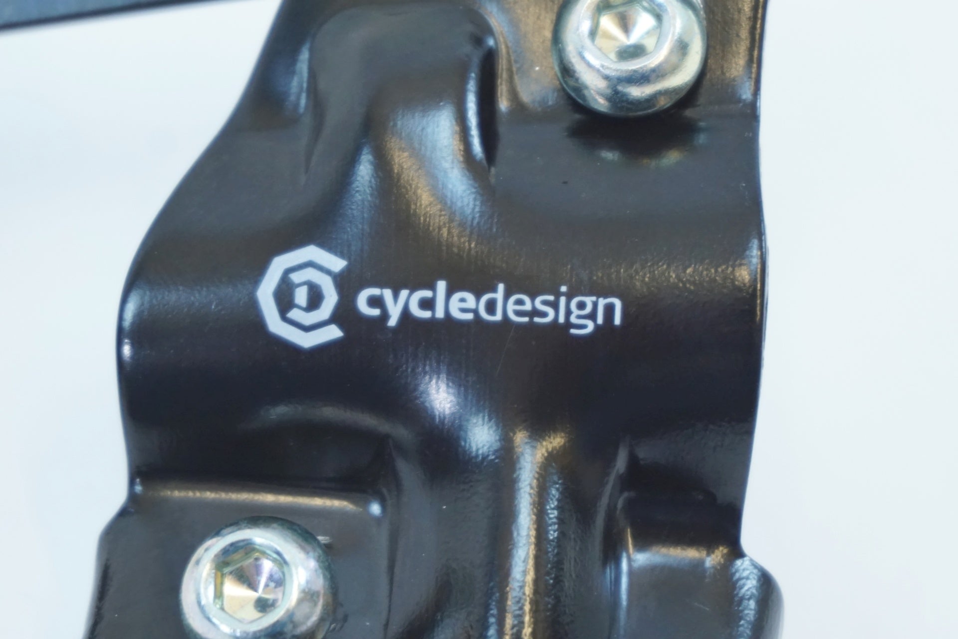 ノーブランド キックスタンド / 有明ガーデン店