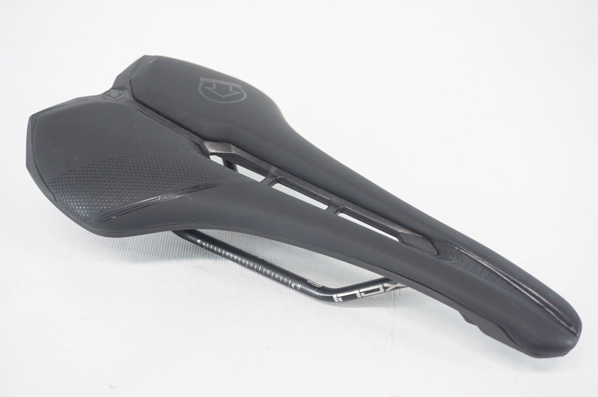 SHIMANO 「シマノ」 PRO FALCON サドル / 阪急塚口店