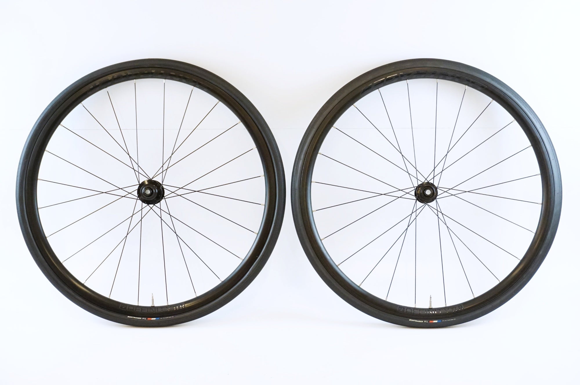 BONTRAGER 「ボントレガー」 AFFINITY TLR DISC シマノ11速 ホイールセット / 浜松店