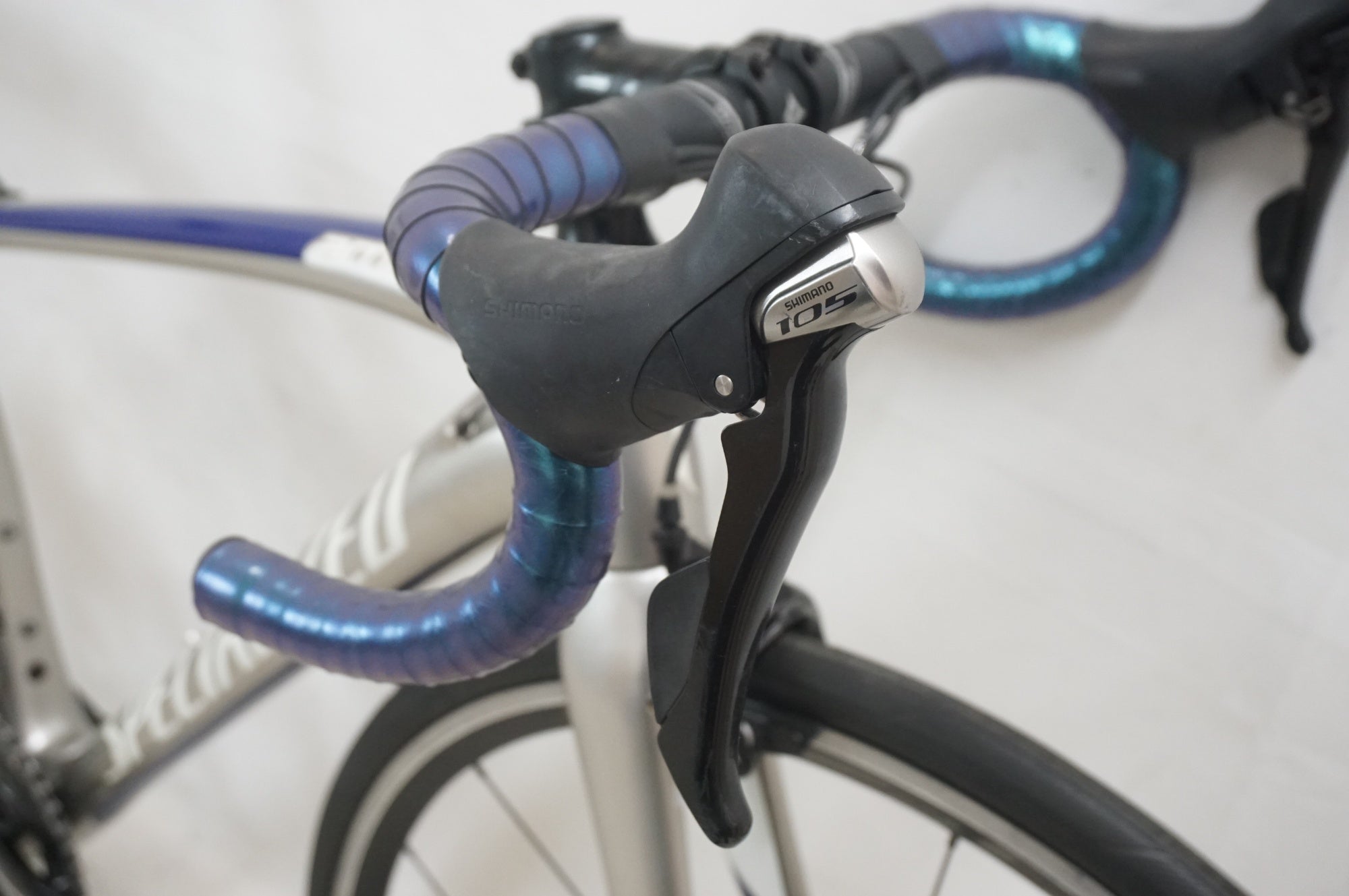 SPECIALIZED 「スペシャライズド」 AMIRA SPORT 2015年モデル ロードバイク / 福岡店