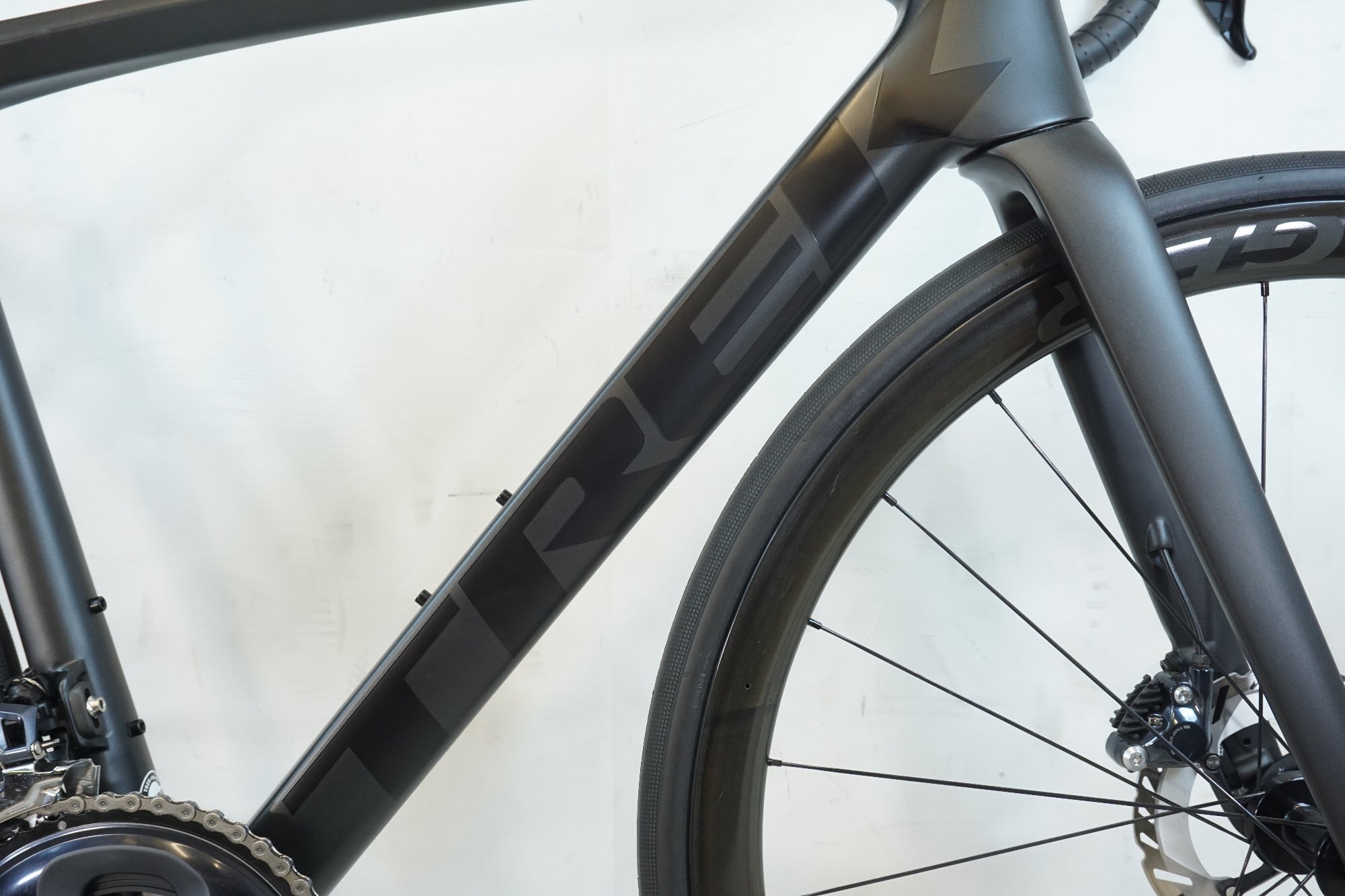 TREK 「トレック」 EMONDA SLR 6 DISC 2021年モデル ロードバイク / 有明ガーデン店