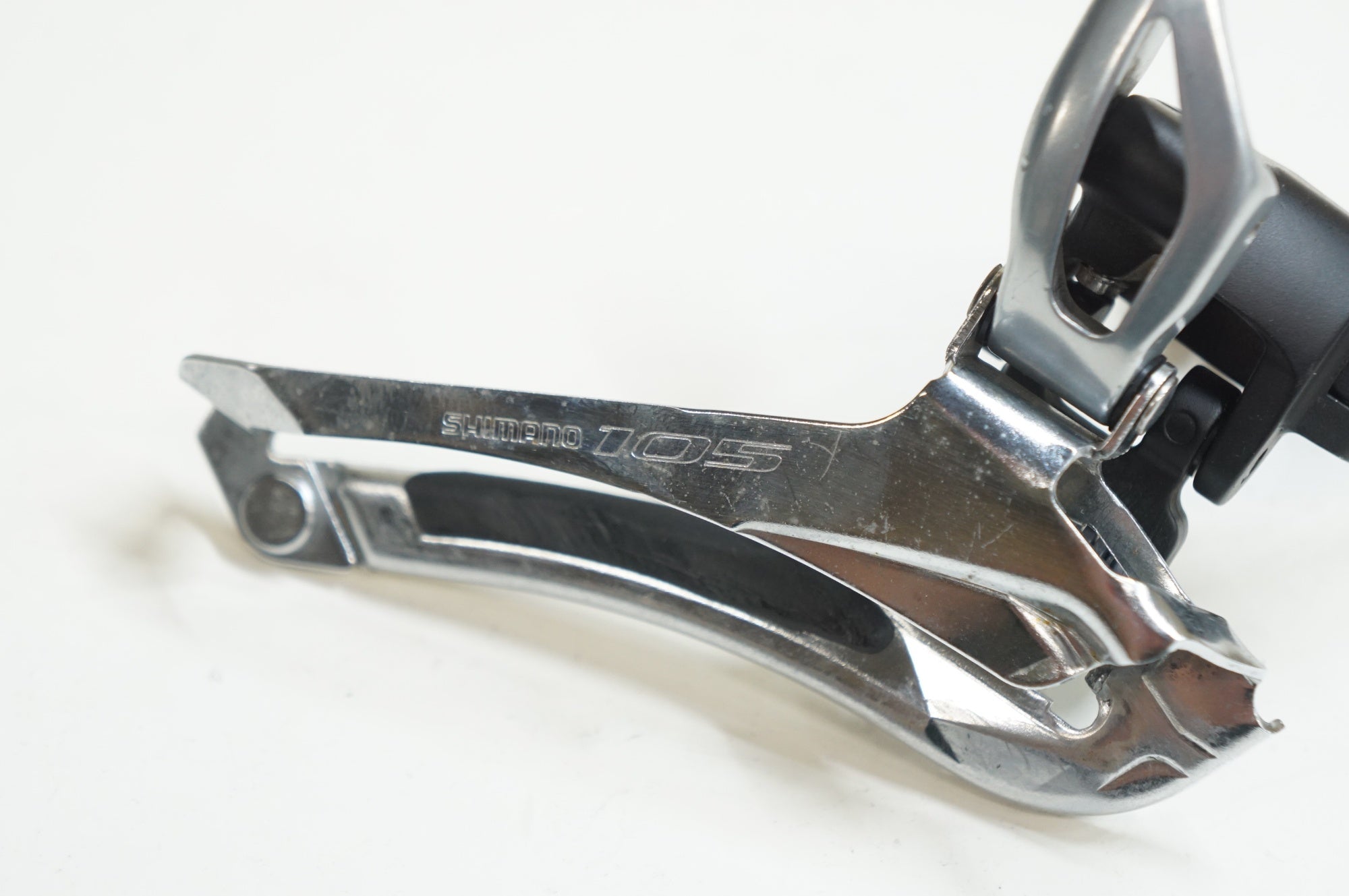 SHIMANO 「シマノ」 105 FD-5800 フロントディレイラー / 大宮店