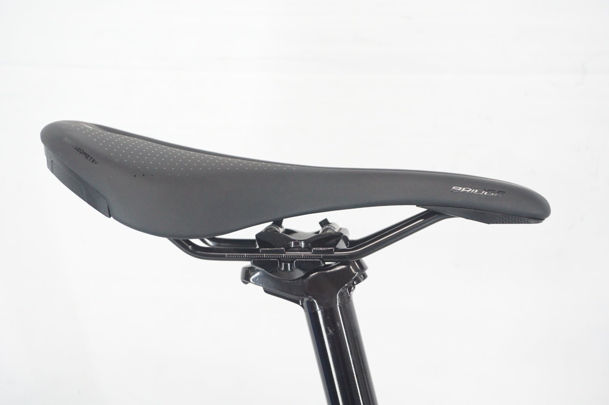 SPECIALIZED 「スペシャライズド」 DIVERGE E5 2022年モデル グラベルロード / 阪急塚口店