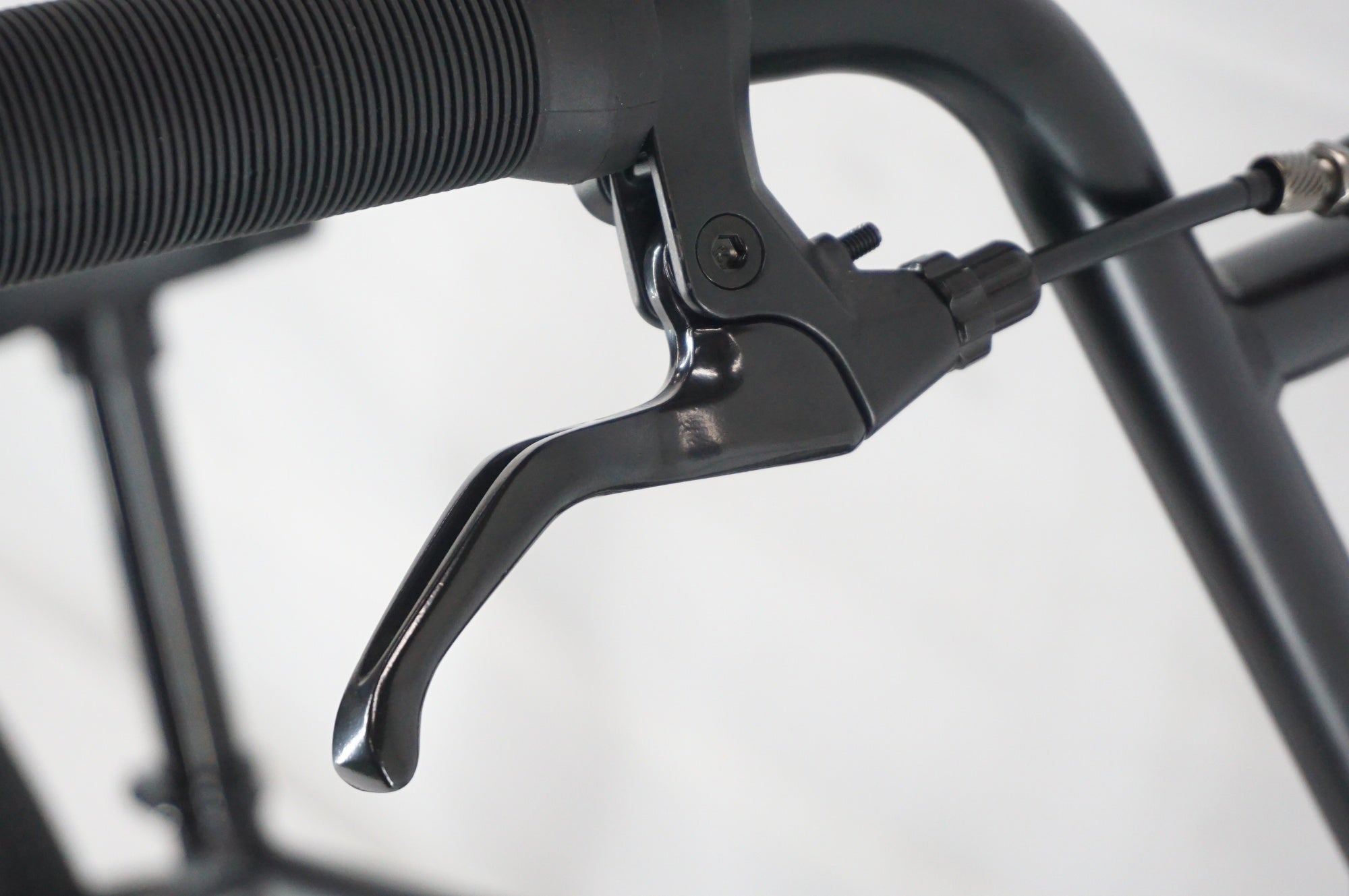 ARESBIKES 「アーレスバイク」 ADIT 2022年モデル キッズバイク / 阪急塚口店