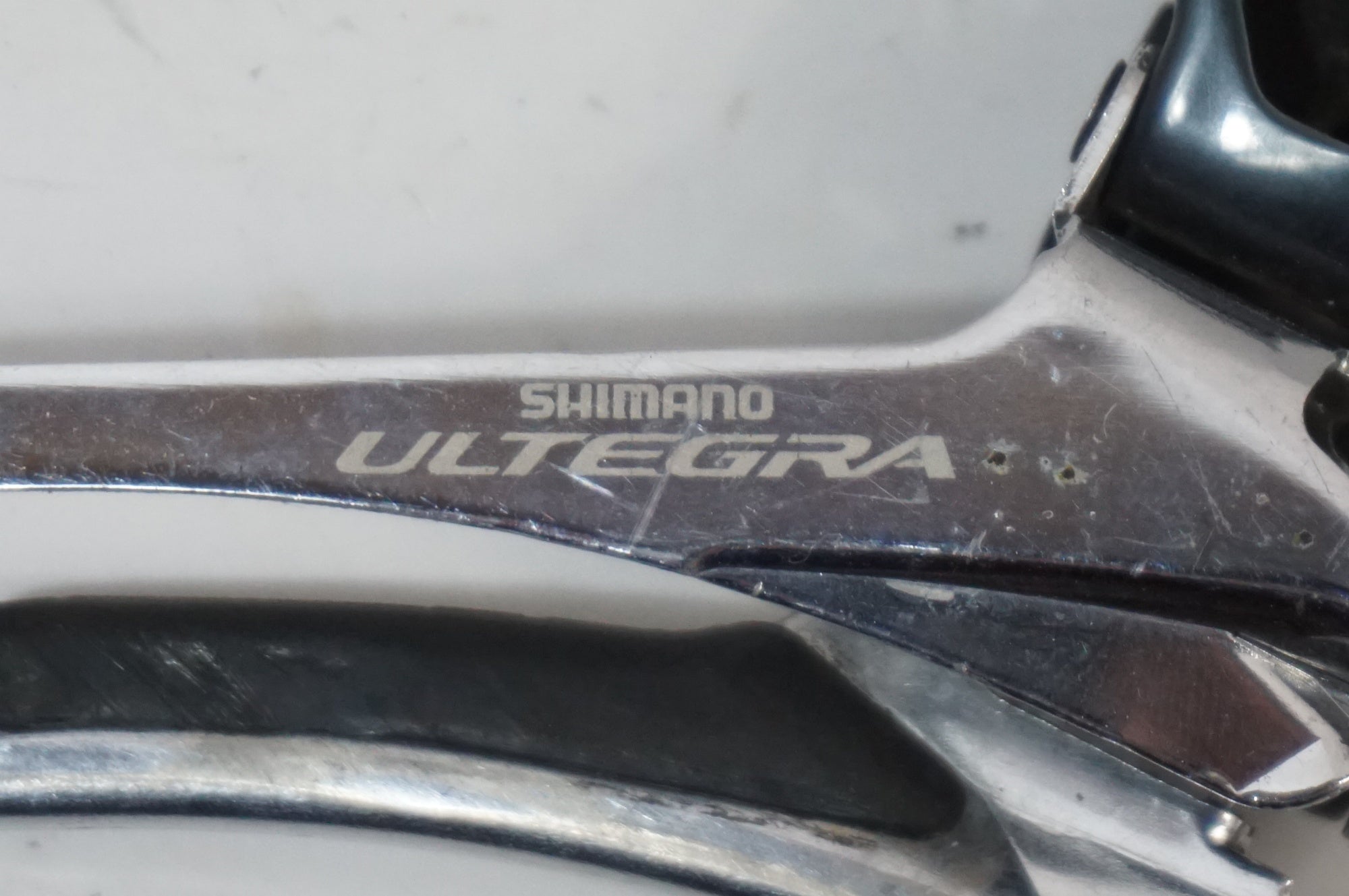 SHIMANO 「シマノ」 ULTEGRA FD-6800 フロントディレイラー / 世田谷店