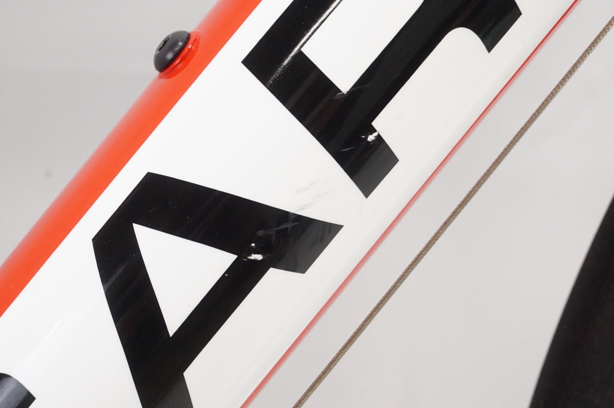 CARRERA 「カレラ」 VELENO 2012年モデル カスタム ロードバイク / 大宮店