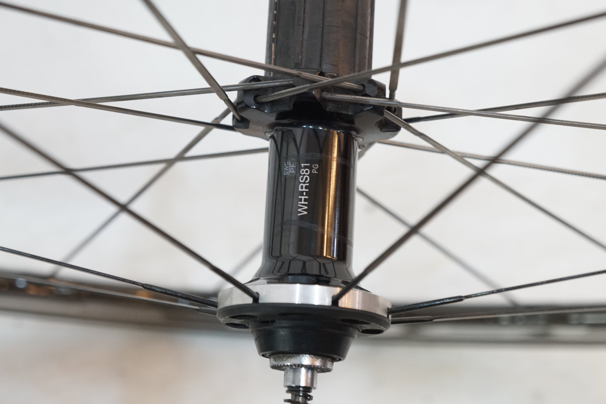 SHIMANO 「シマノ」 WH-RS81 シマノ11速 622×15C ホイールセット / バイチャリ浦和ベース