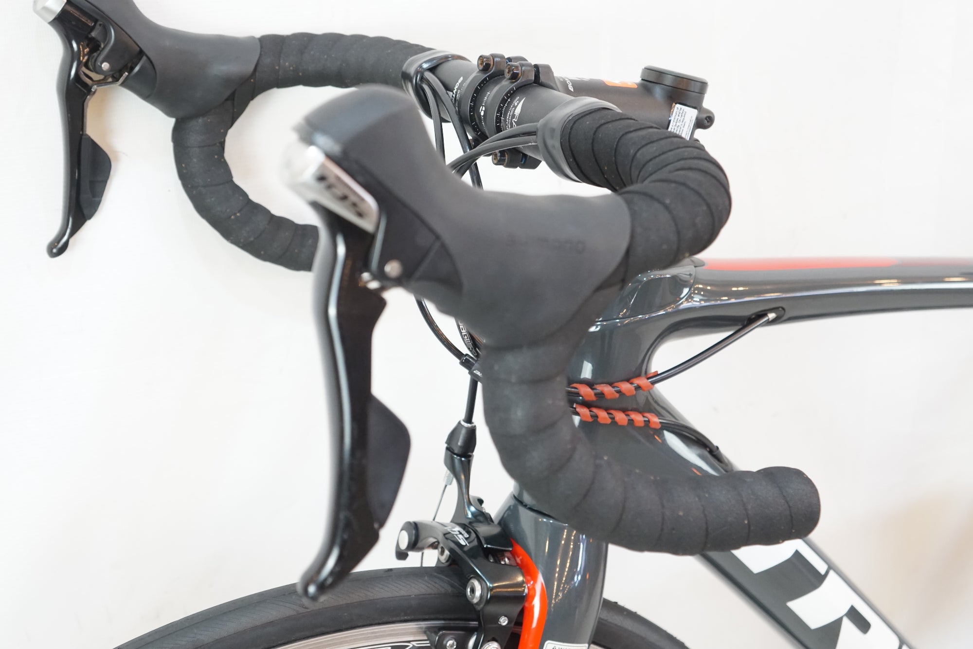 TREK 「トレック」 DOMANE SL5 2018年モデル ロードバイク / バイチャリ浦和ベース