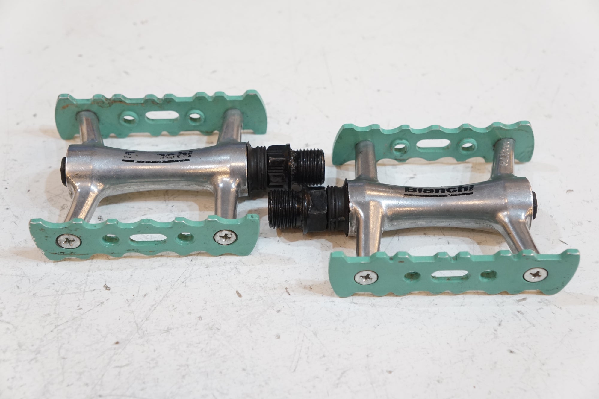 BIANCHI 「ビアンキ」 ペダル / バイチャリ浦和ベース