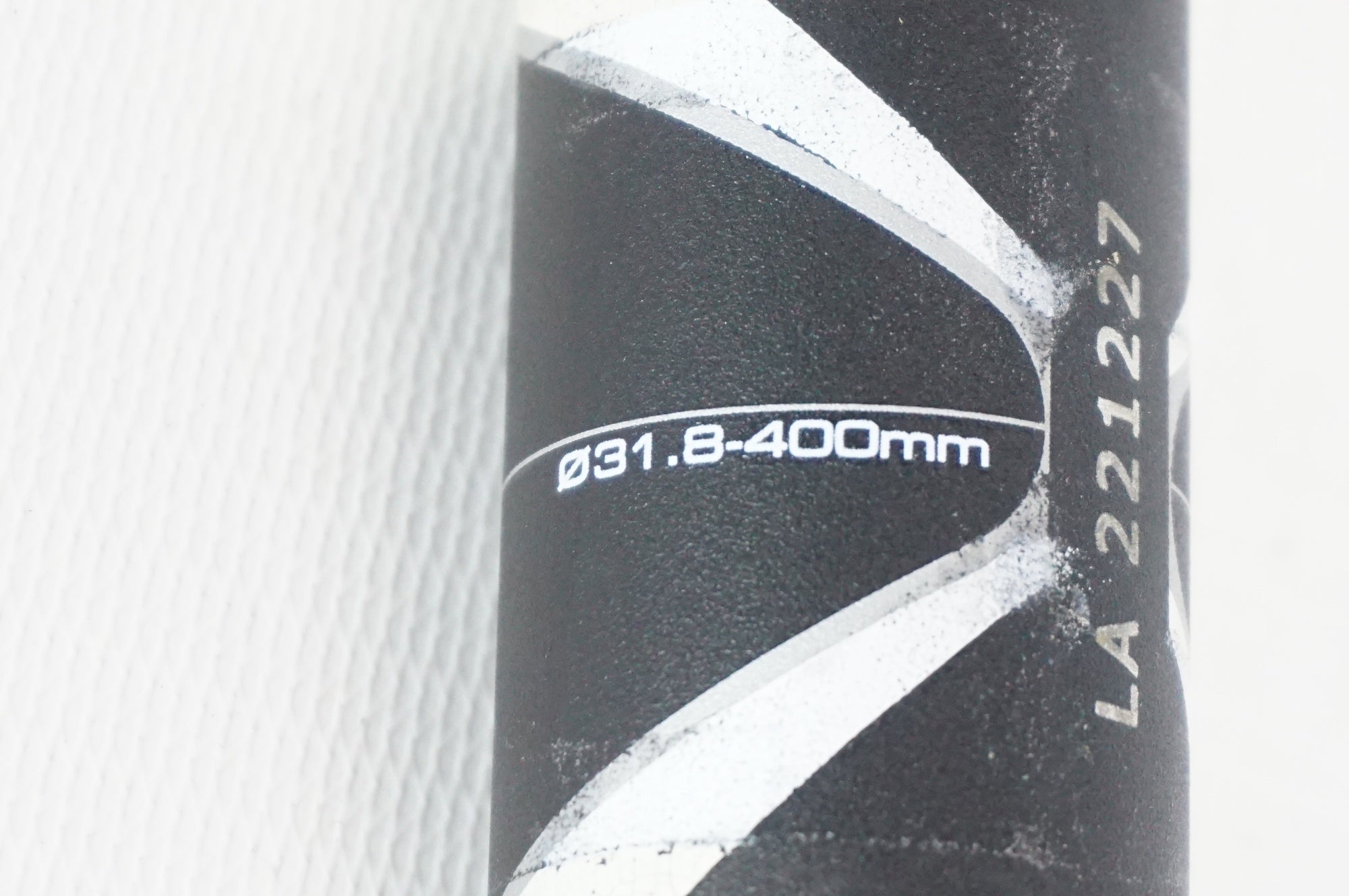 SHIMANO 「シマノ」 PRO VIBE 7S φ31.8 400mm ハンドル / 阪急塚口店
