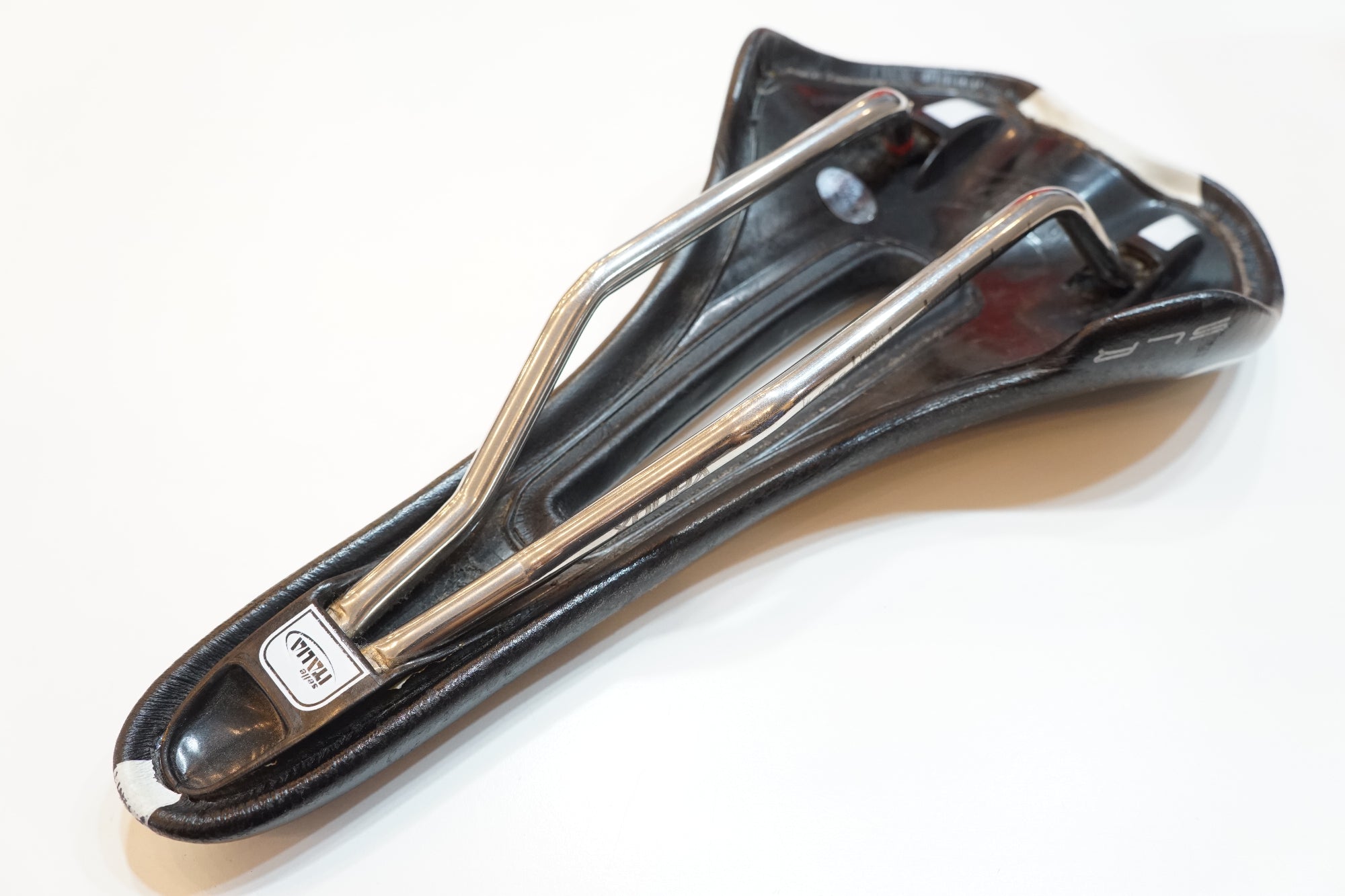 SELLE ITALIA 「セラ イタリア」 SLR TEAM EDITION サドル / バイチャリ浦和ベース