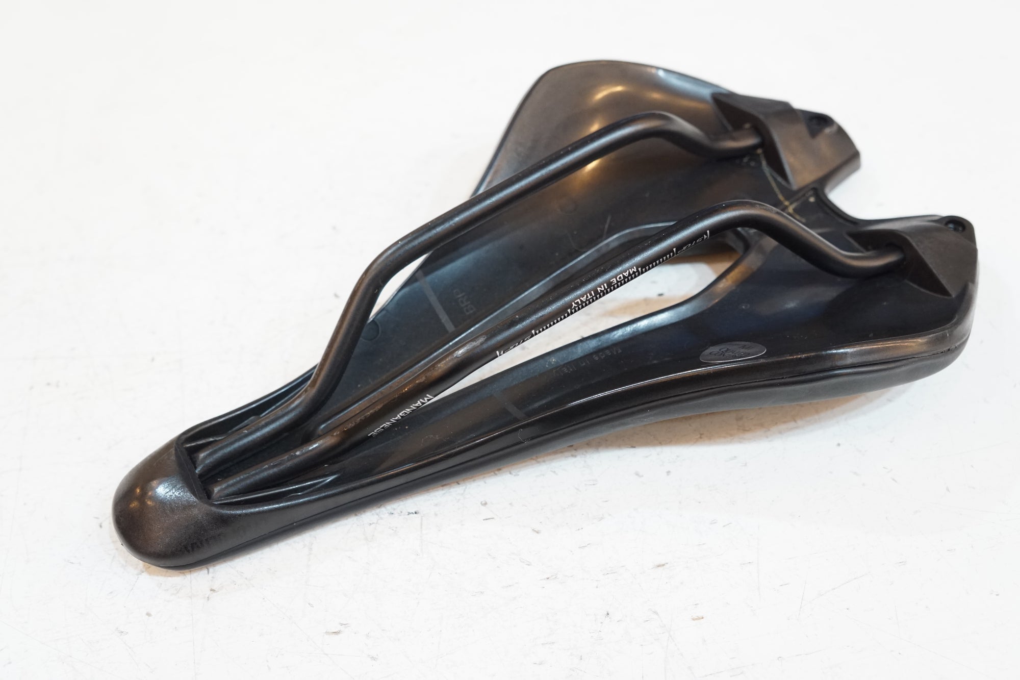 MOST 「モスト」 LYNX ULTRA 145mm サドル / バイチャリ浦和ベース