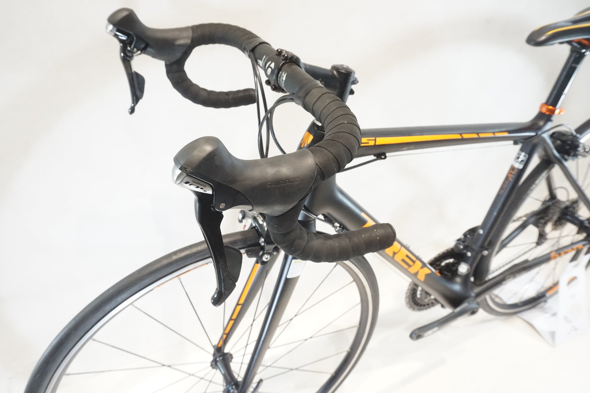 TREK 「トレック」 EMONDA S5 2016年モデル ロードバイク / 横浜戸塚店