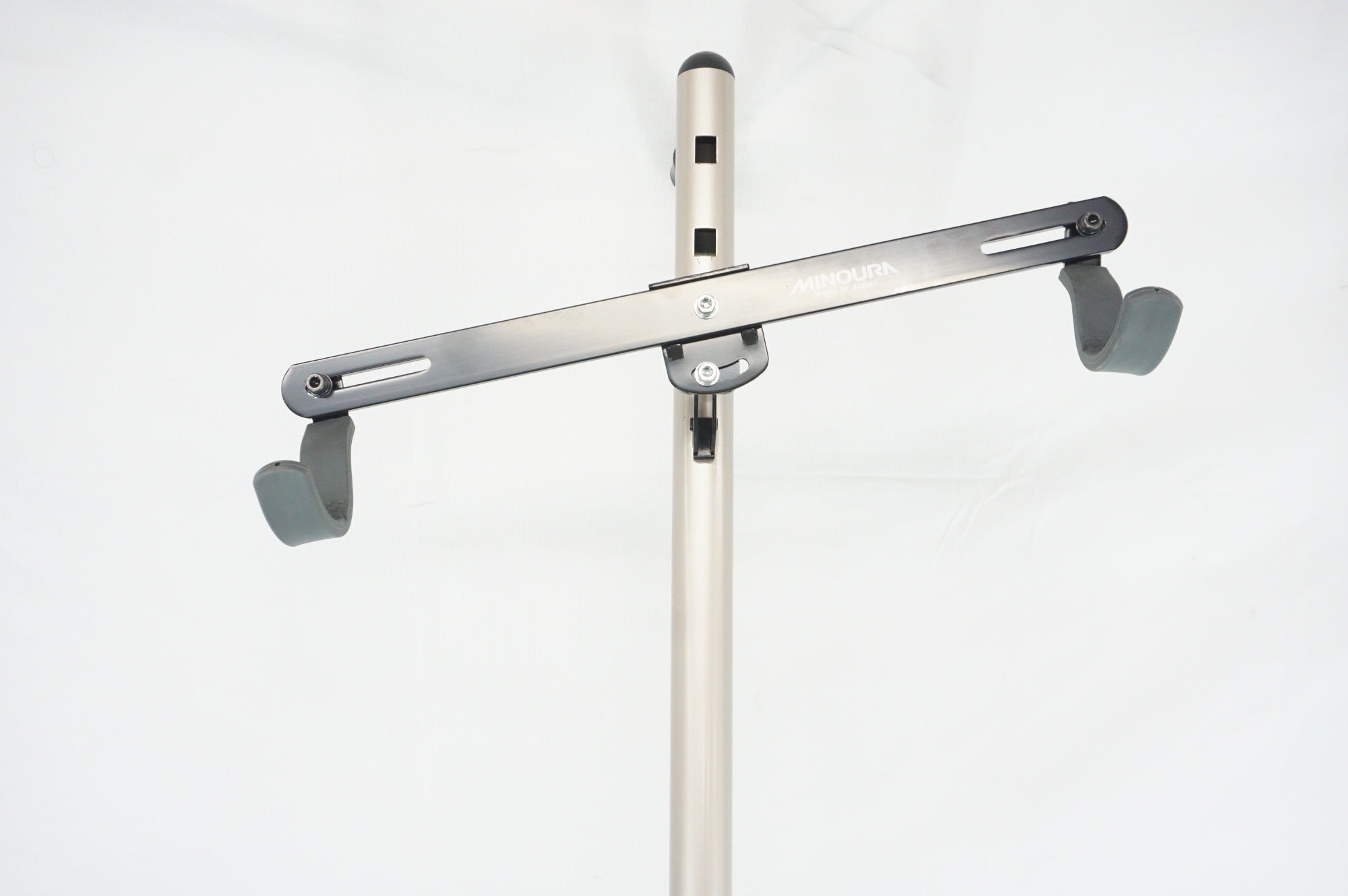 MINOURA 「ミノウラ」 グラビティスタンド2 / 阪急塚口店