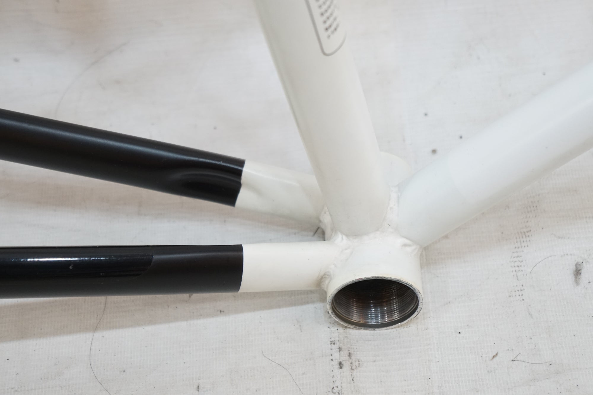 FUJI 「フジ」 TOMATO LOW PRO 2012年モデル フレームセット / バイチャリ浦和ベース