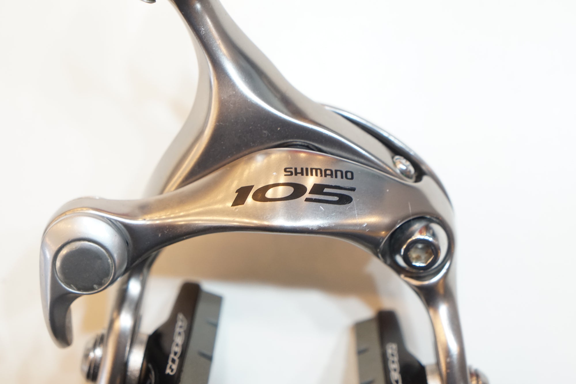 SHIMANO 「シマノ」 105 BR-5700 キャリパーブレーキ/ バイチャリ浦和ベース