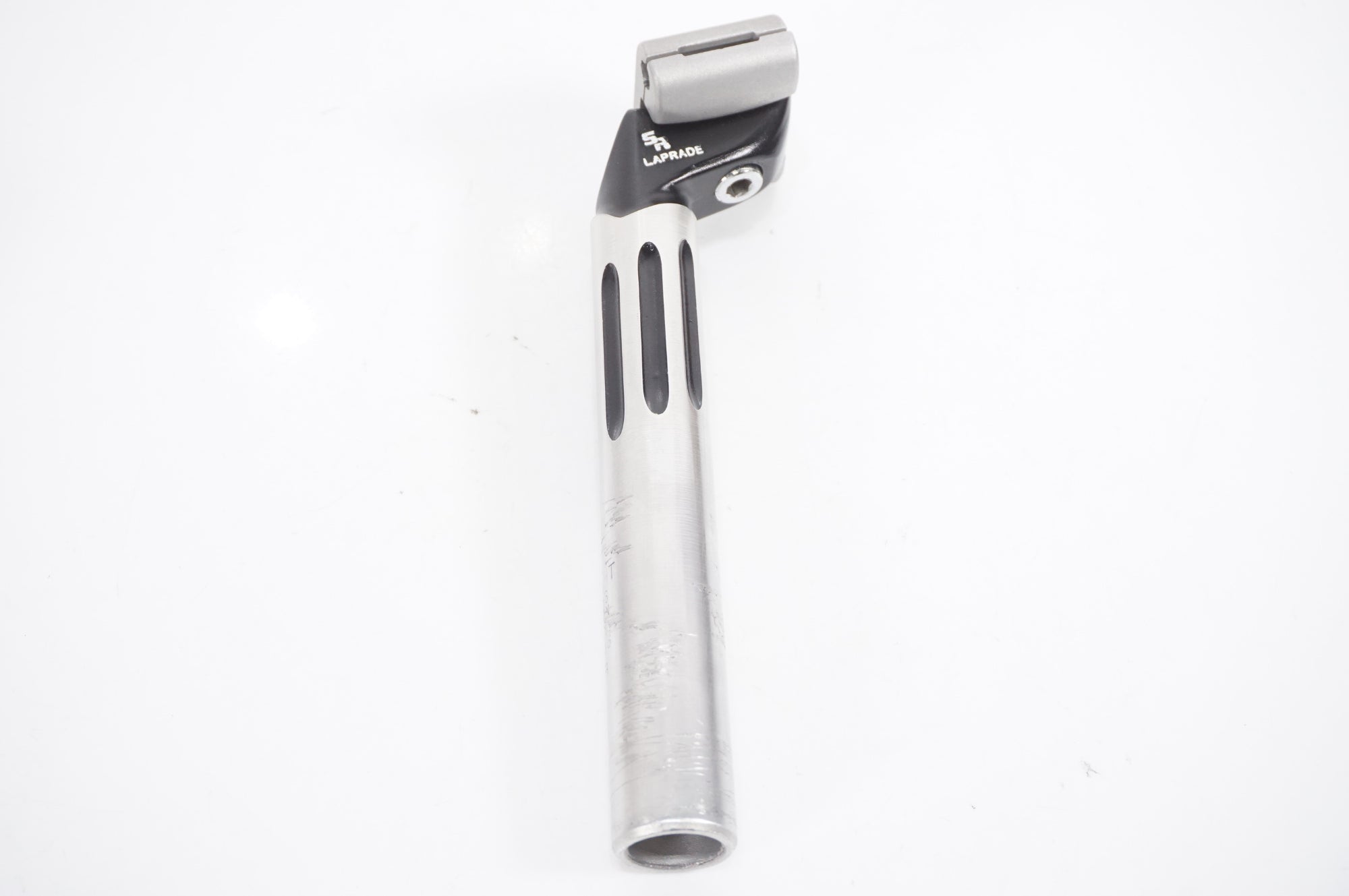 SAKAE 「サカエ」 SR LAPRADE φ26.6 210mm シートポスト / AKIBA店