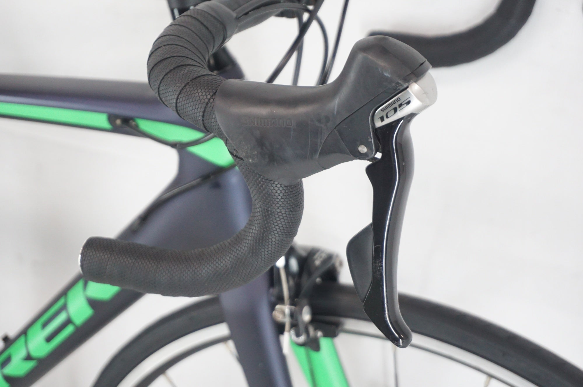 TREK 「トレック」 EMONDA SL 5 2018年モデル ロードバイク / 阪急塚口店