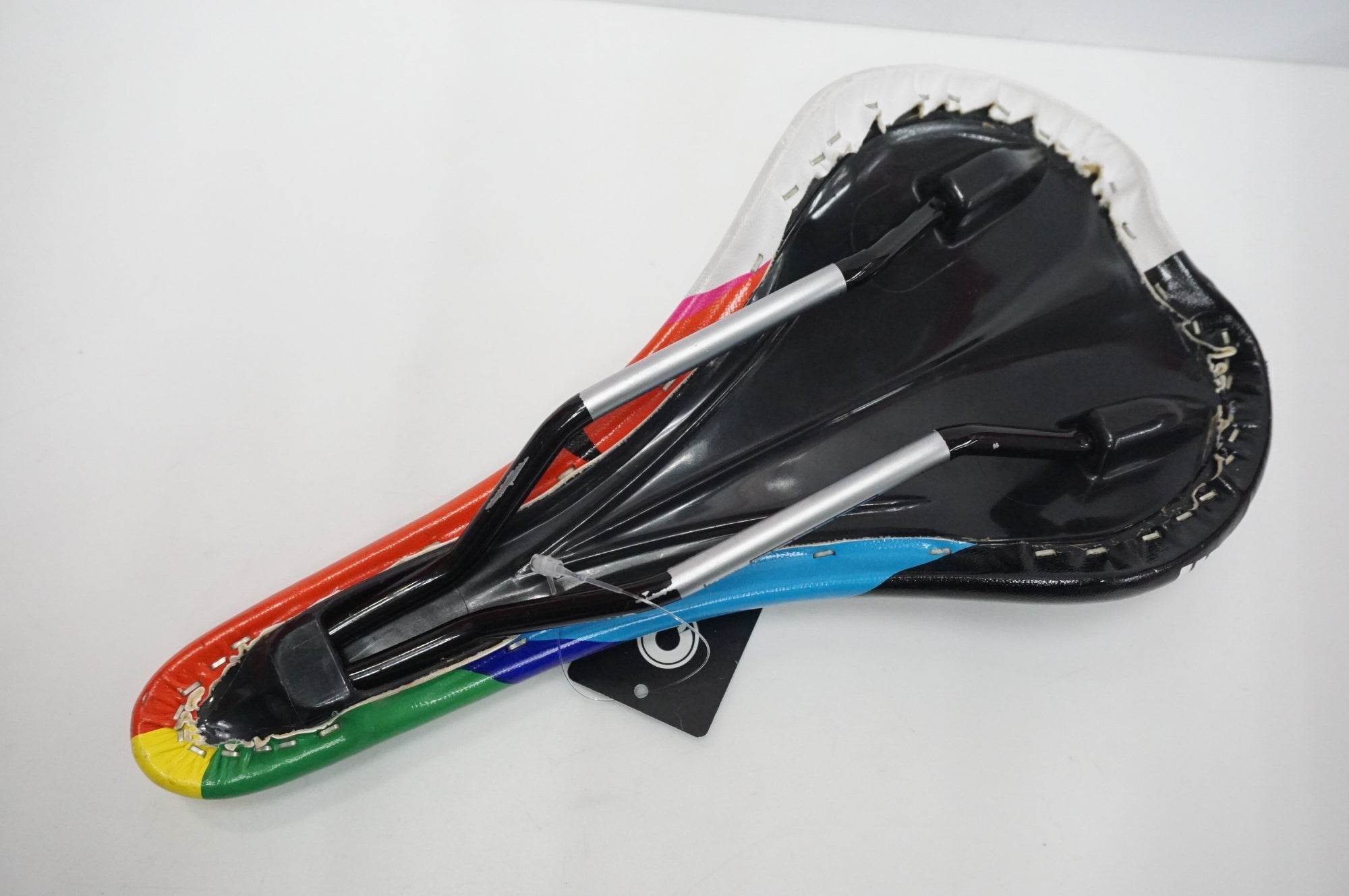 CINELLI 「チネリ」 SCATTO SADDLE サドル / 福岡店