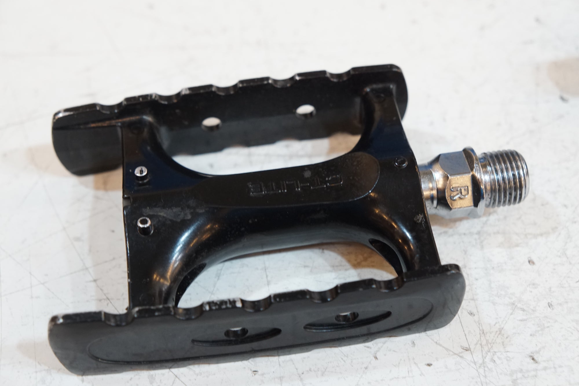 MKS 「ミカシマ」 CT-LITE ペダル / バイチャリ浦和ベース