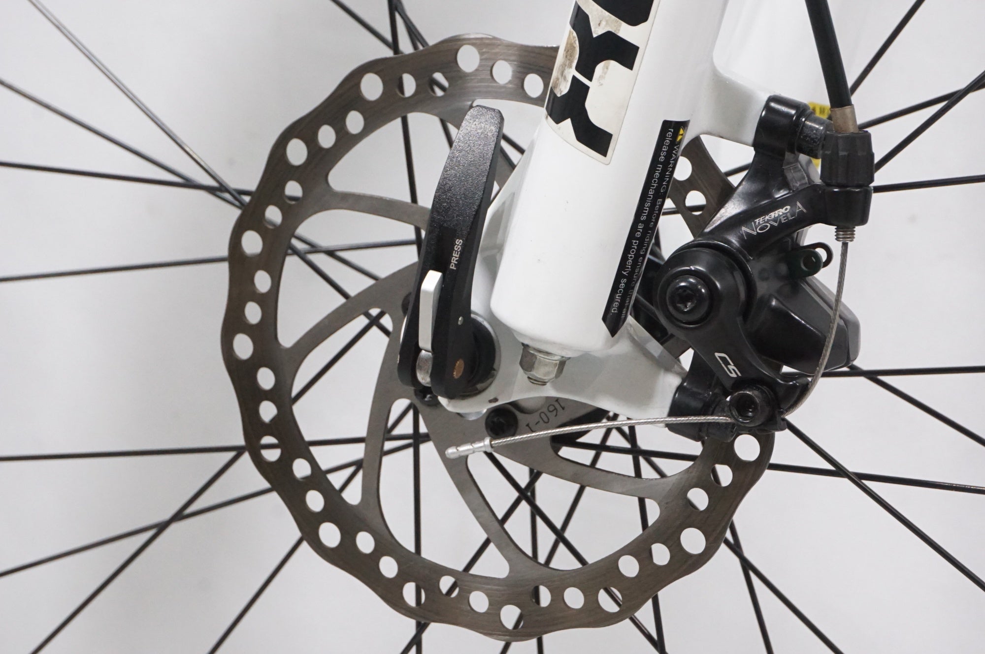 LOUIS GARNEAU 「ルイガノ」 CASPER PRO 2017年モデル マウンテンバイク / AKIBA店