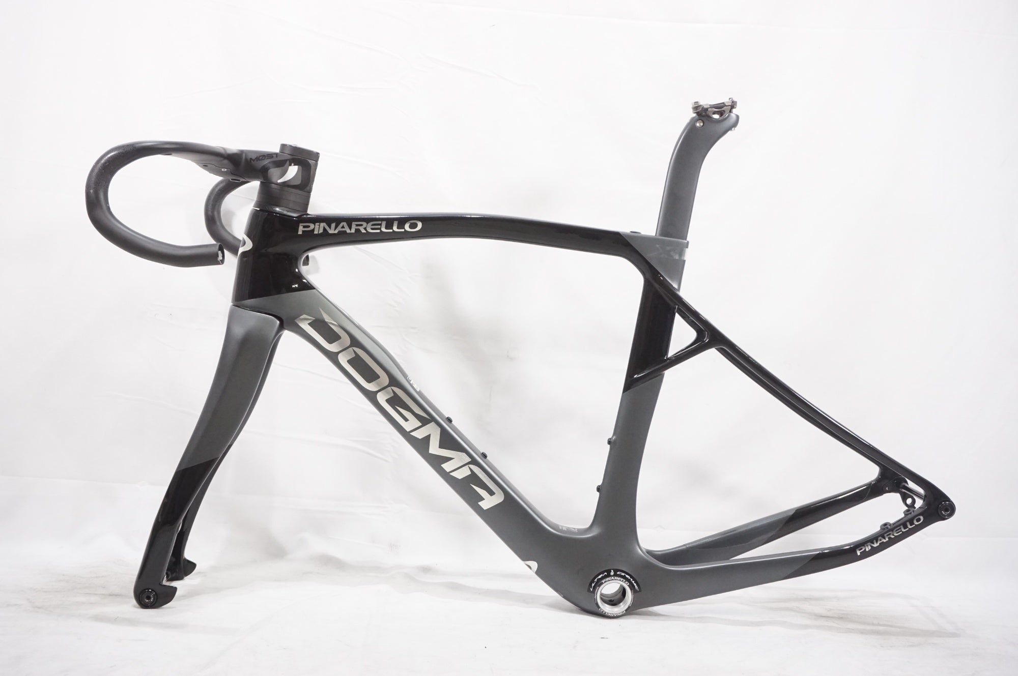 PINARELLO 「ピナレロ」 DOGMA X 2023モデル フレームセット / AKIBA店