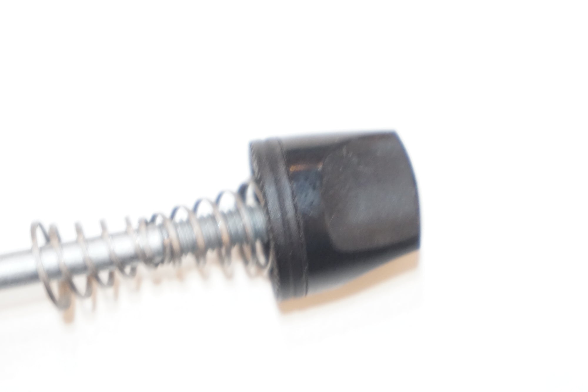 MAVIC 「マヴィック」 100/130mm クイックリリースレバー / バイチャリ浦和ベース