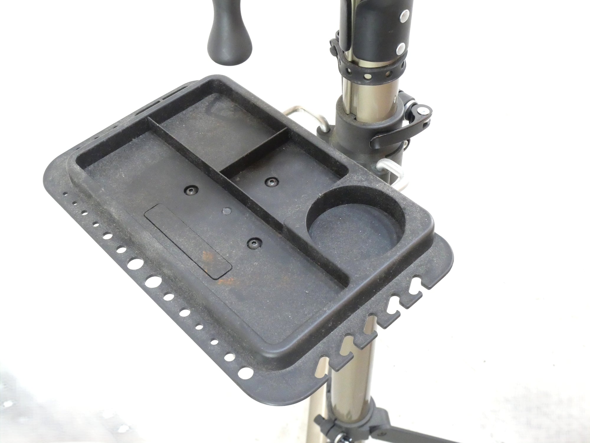 ROCES 「ロチェス」 メンテナンススタンド / バイチャリ浦和ベース