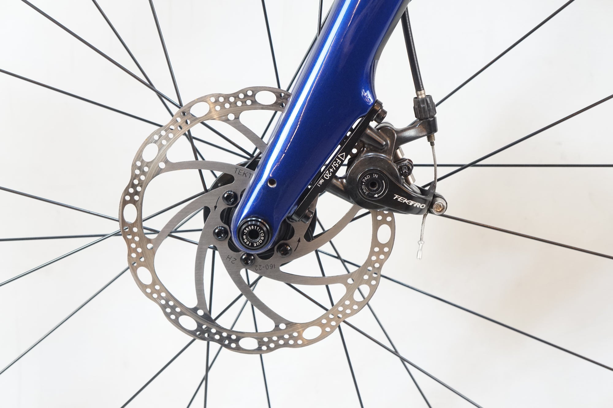 TREK 「トレック」 DOMANE AL 2 GEN3 2023年モデル ロードバイク / 中目黒店