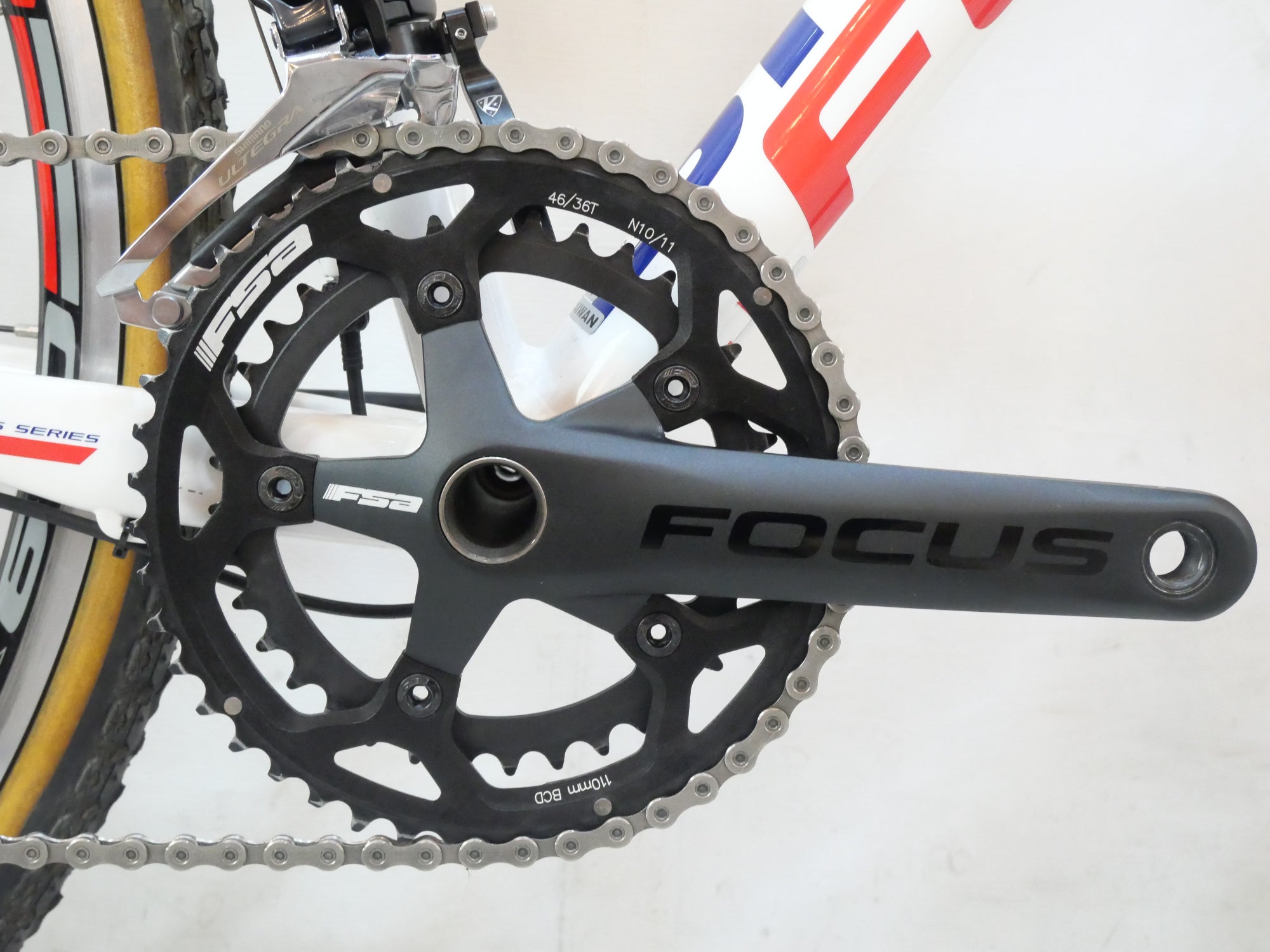 FOCUS 「フォーカス」 MARES AX 2.0 2014年モデル グラベルロード / 名古屋大須店