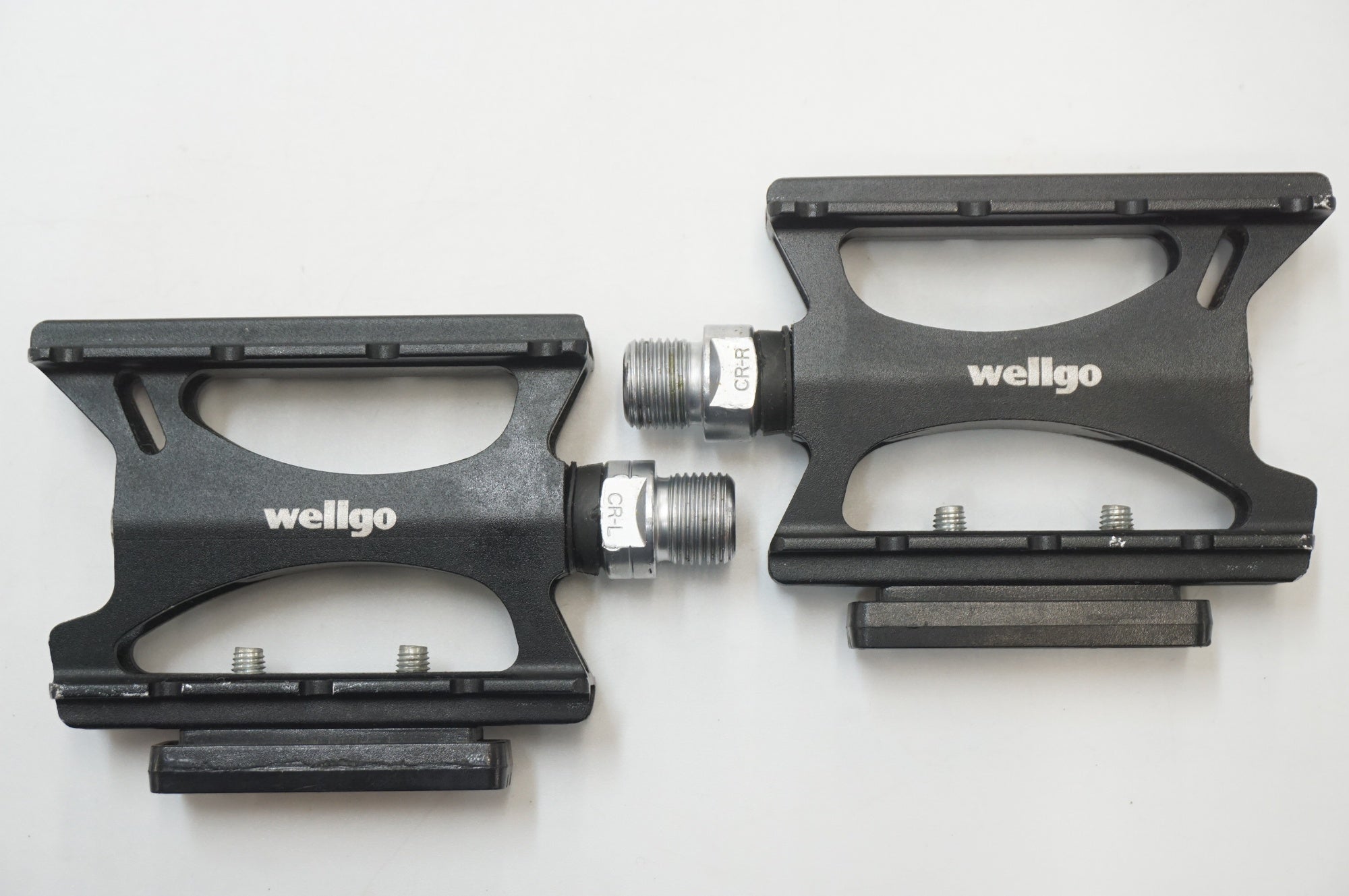 フラットペダル - ペダル - パーツ ｜ バイチャリ公式オンライン